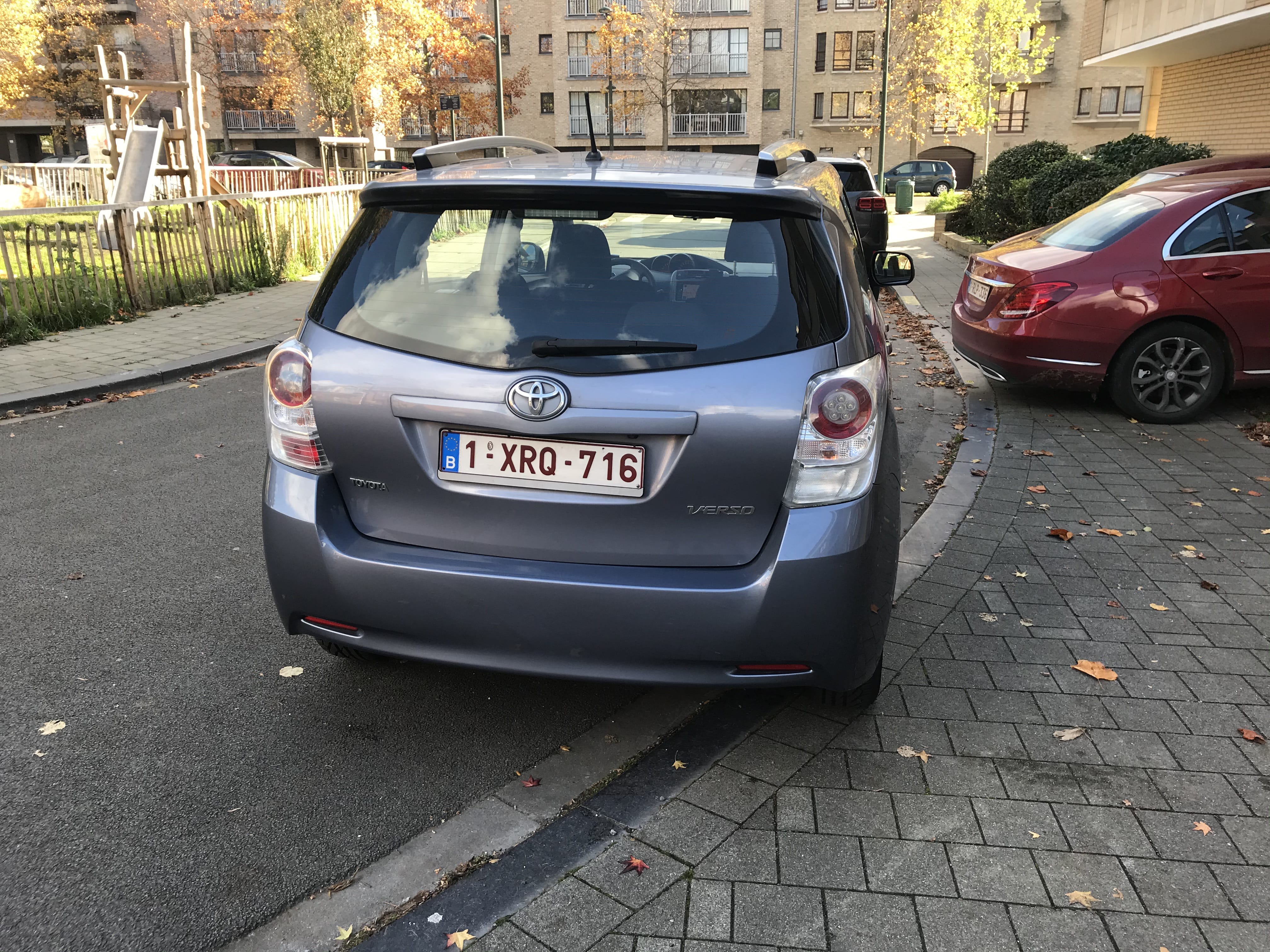 Toyota Verso 1.8 essence avec GPS