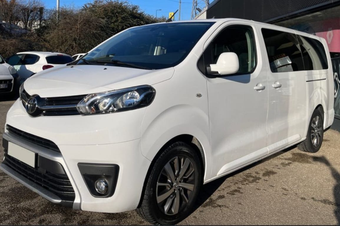 Toyota Proace Combi, 2019, Diesel, 9 places et plus