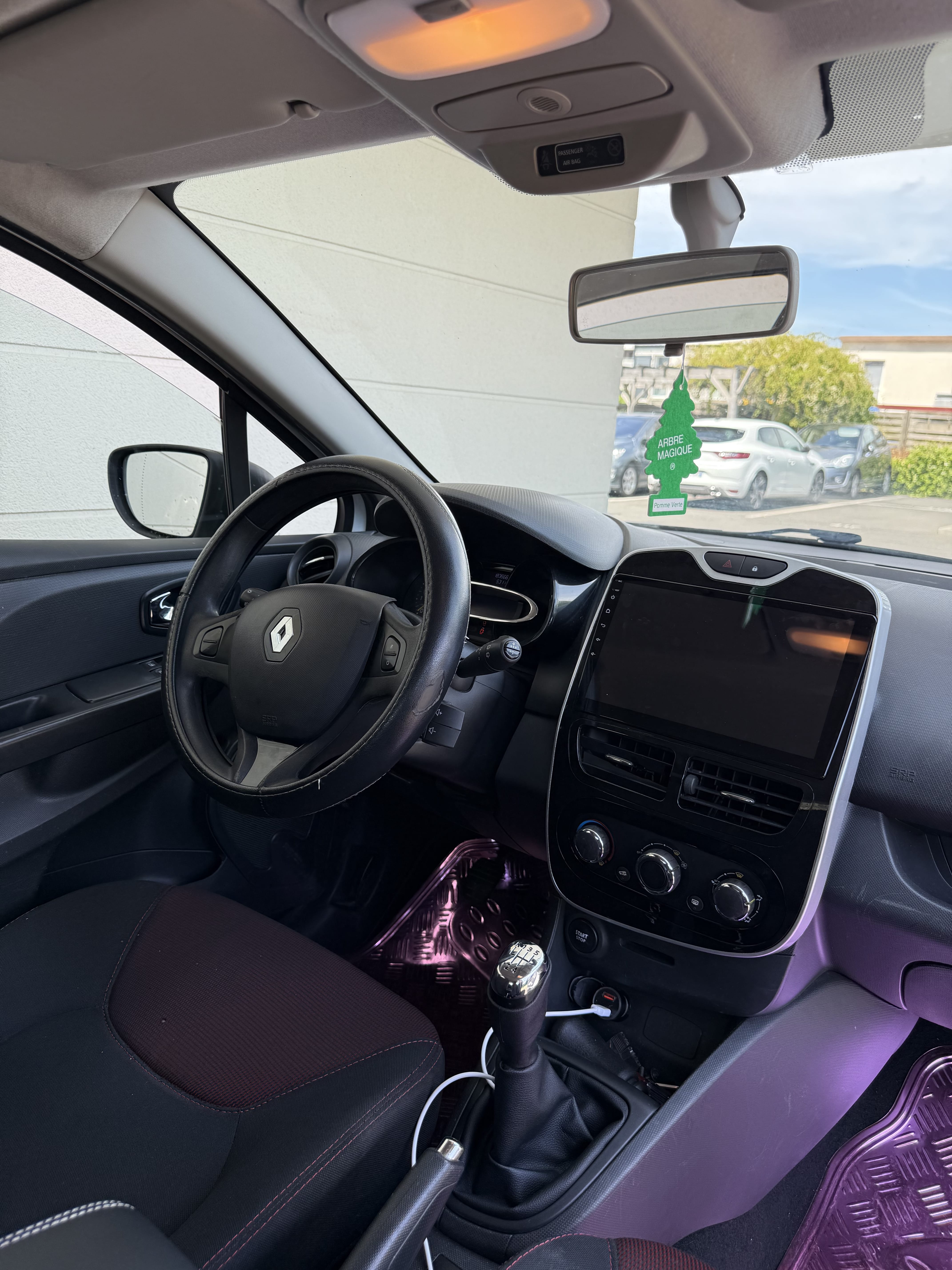 Renault Clio avec Régulateur de vitesse