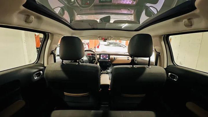Citroen C4 Cactus avec Entrée audio / iPod