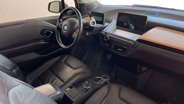 BMW i3 Electrique à prolongateur d'autonomie  REX(essence) avec GPS