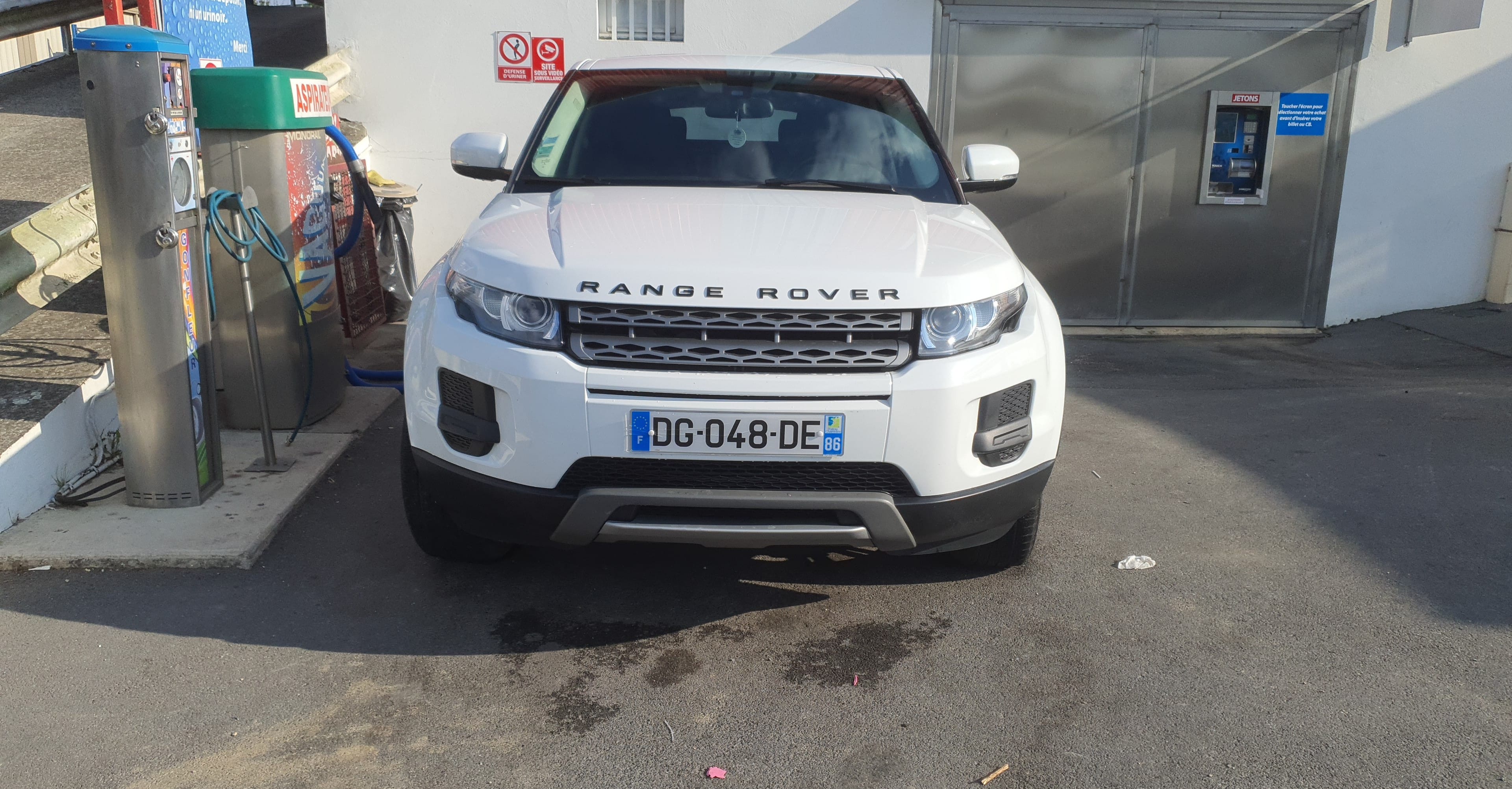 Land-Rover Range Rover Evoque 2l avec Audio Bluetooth