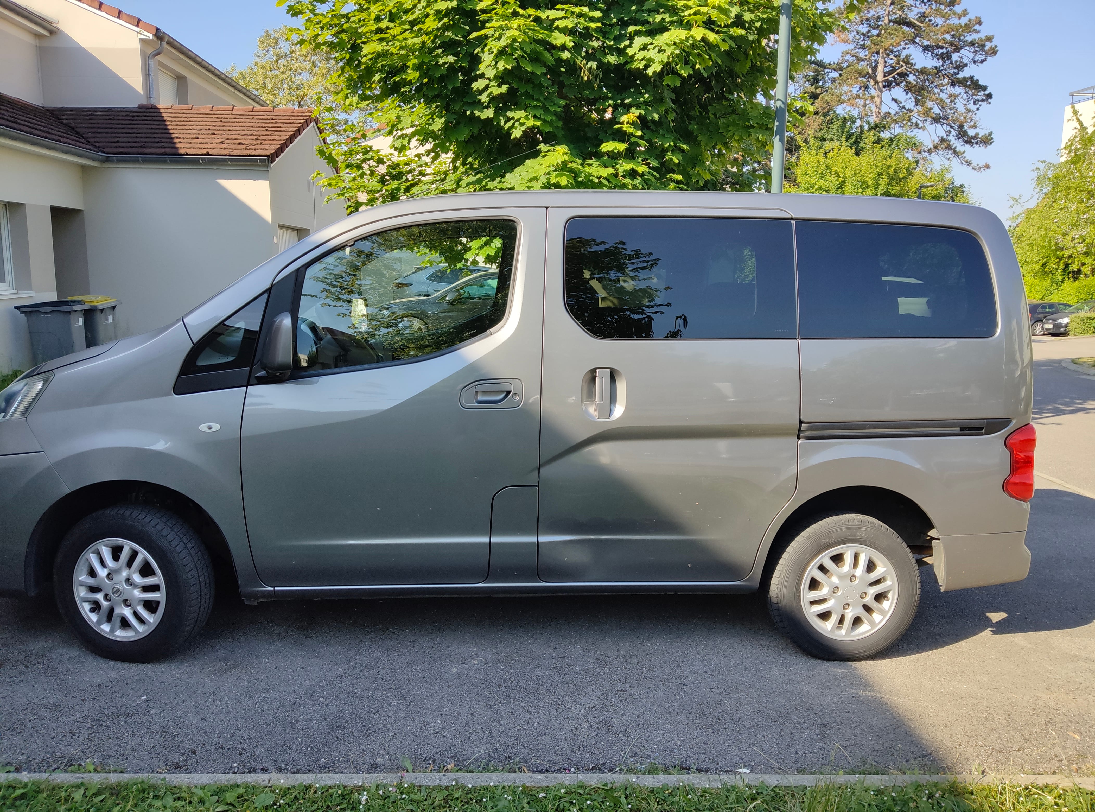 Nissan NV200 Combi 1.5 DCI 110 CH avec Siège bébé