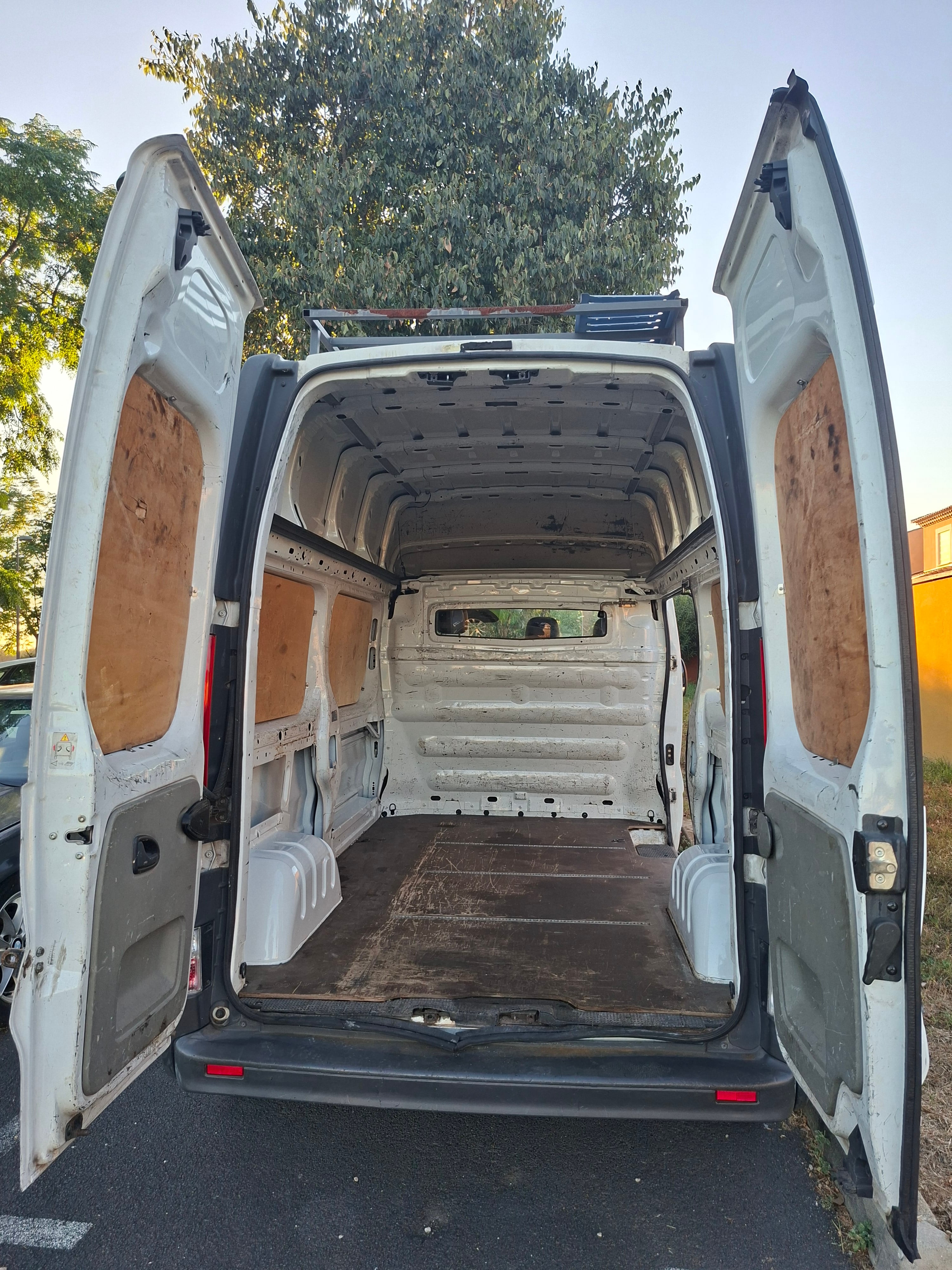 Renault Trafic avec Porte-vélos