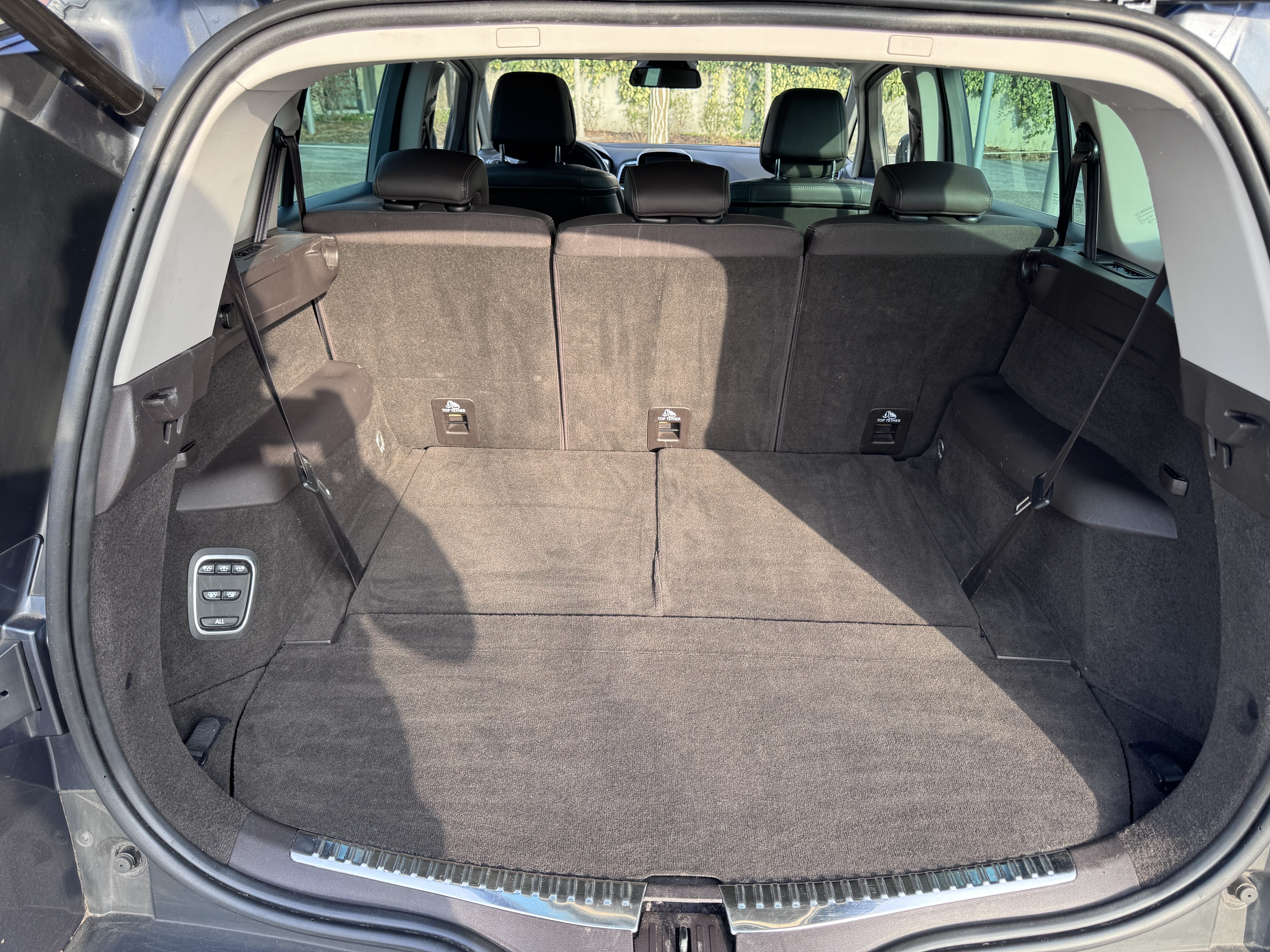 Renault Espace 1,6 DCi 160 ch Intens, automatique avec Apple CarPlay