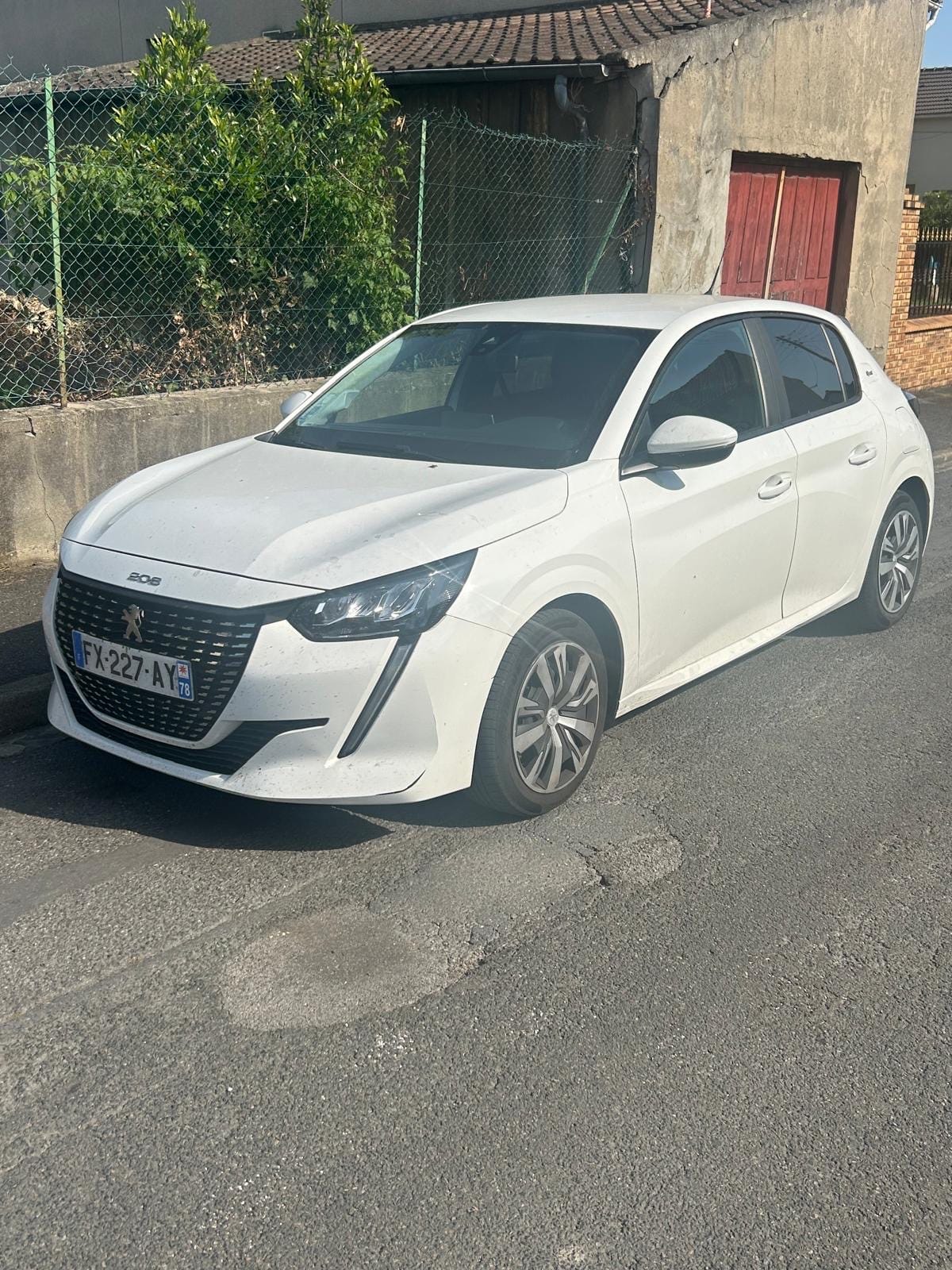 Peugeot 208, 2021, Essence 95