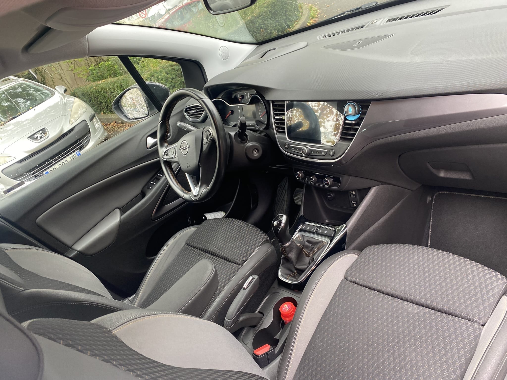 Opel Crossland avec GPS