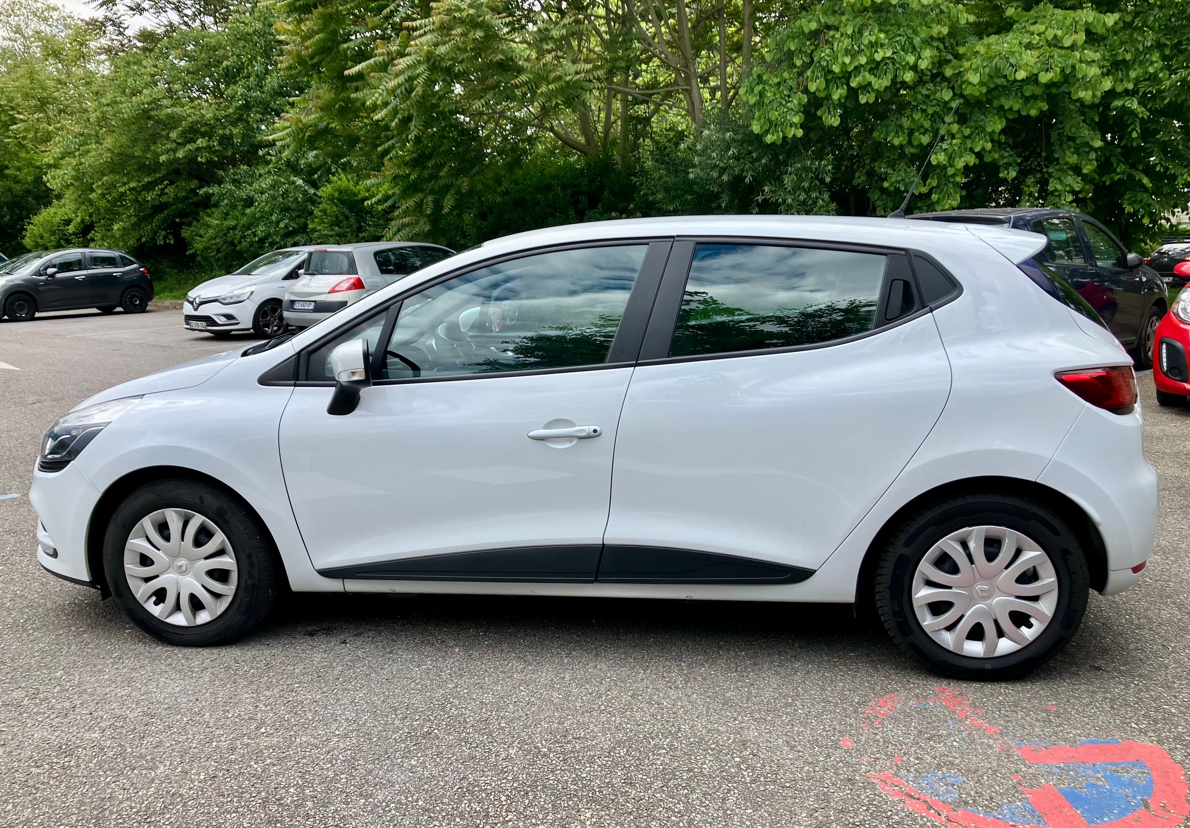 Renault Clio 1.5 DCI avec Climatisation