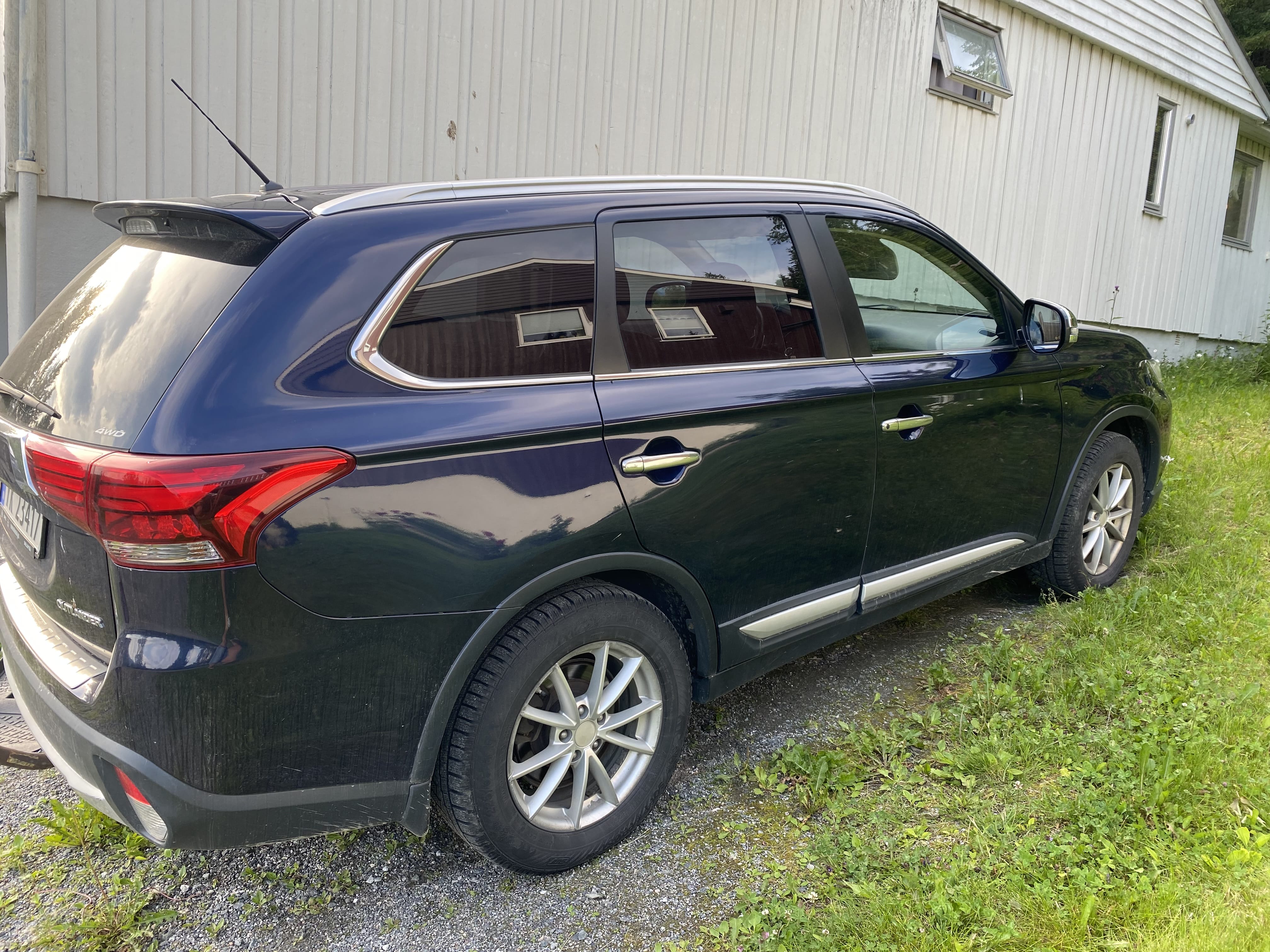 Mitsubishi Outlander med Aircondition