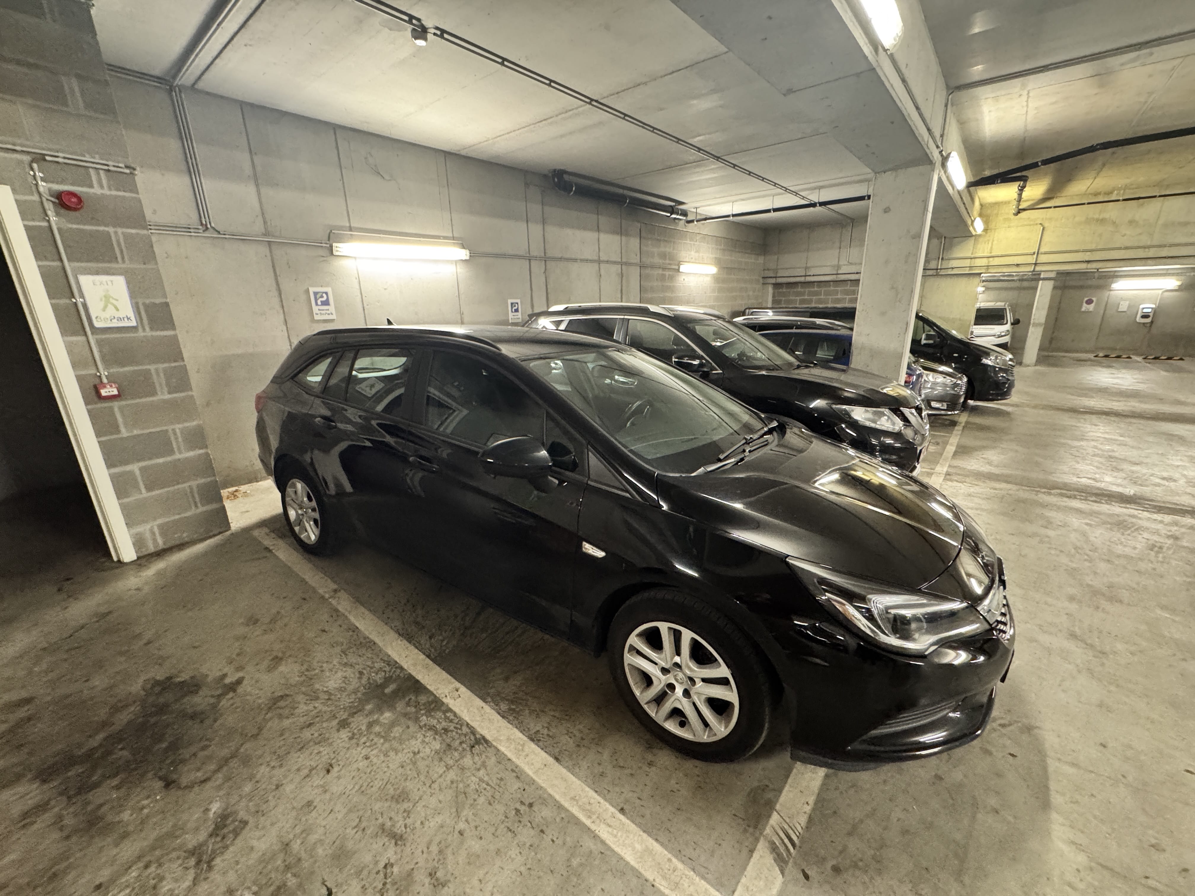 Opel Astra Break PARKING GARE DU MIDI - AIRCO - GPS, 2018, Euro 95 (E10)