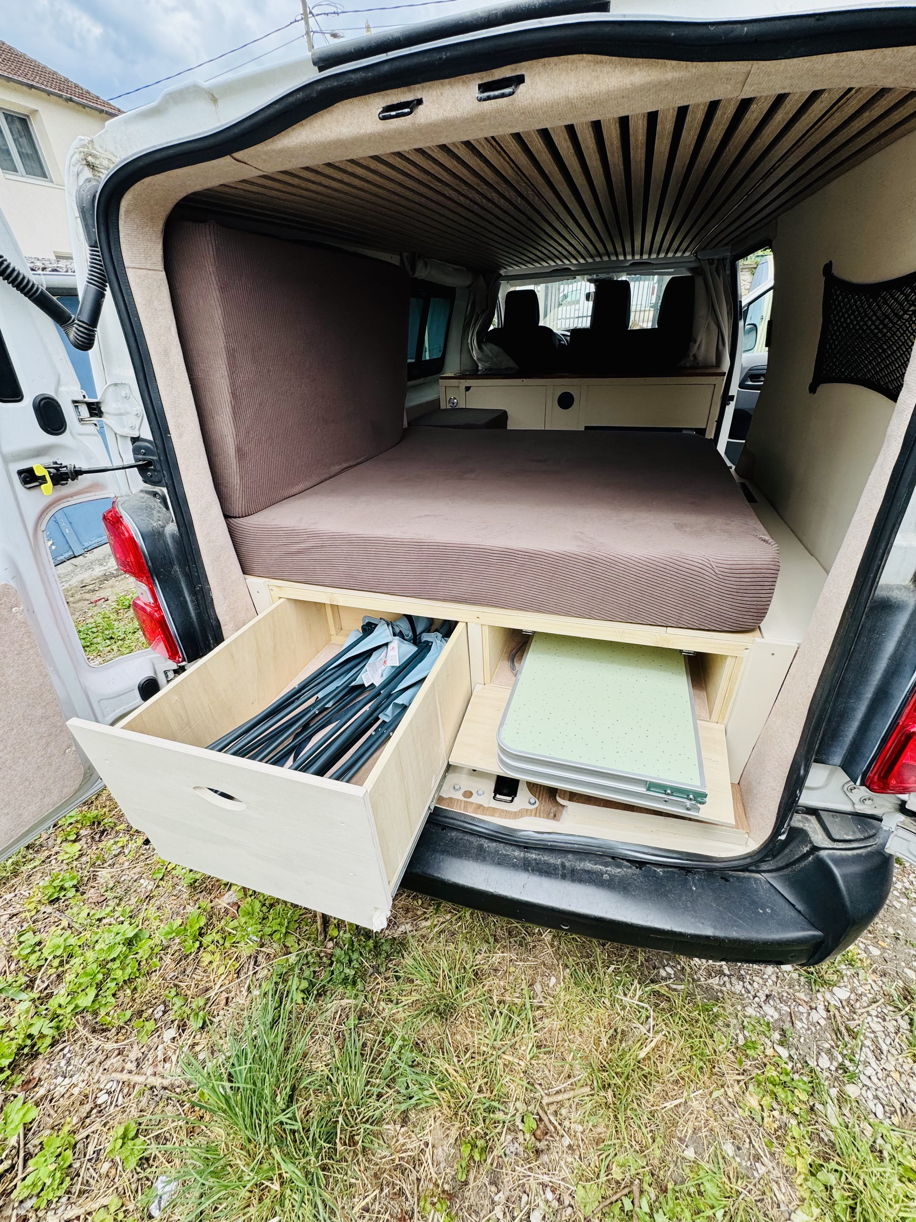 Peugeot Expert 2L HDI 120ch avec Régulateur de vitesse