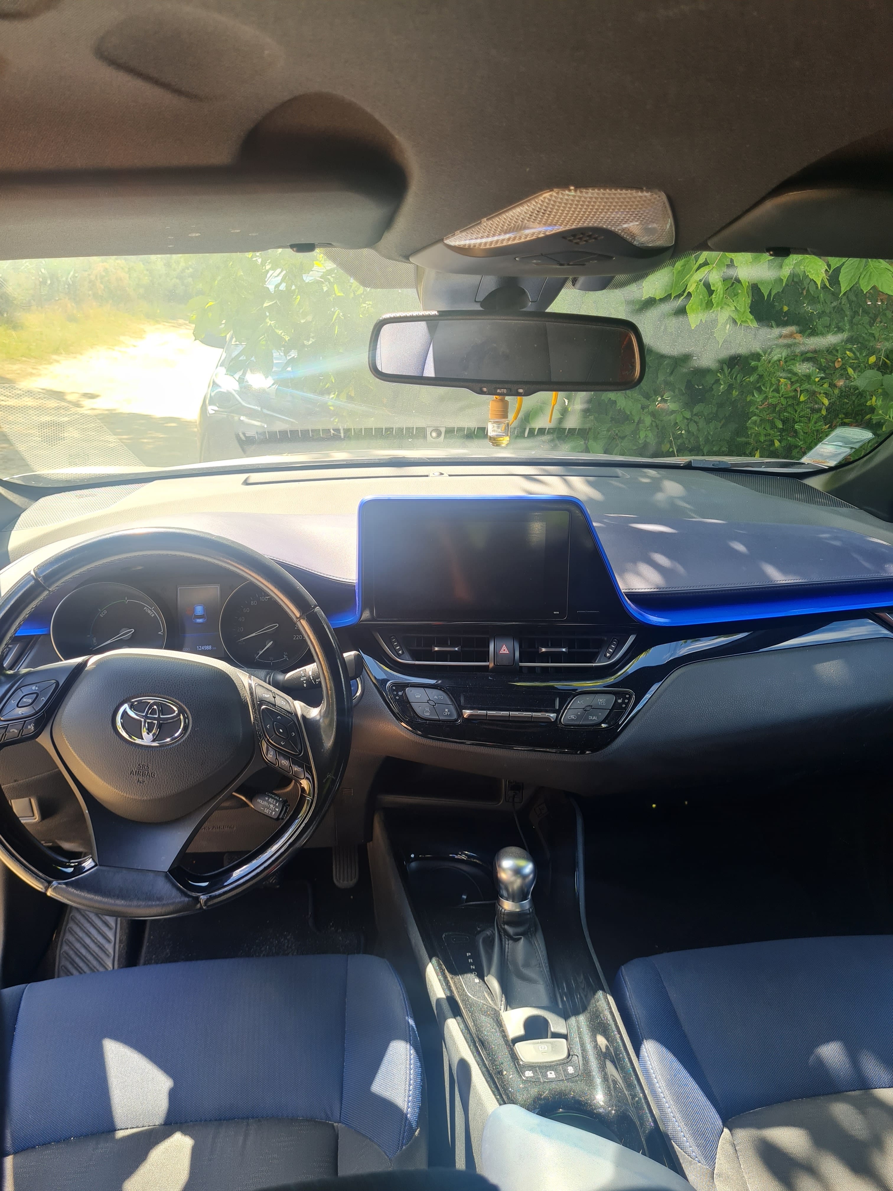 Toyota C-HR avec GPS