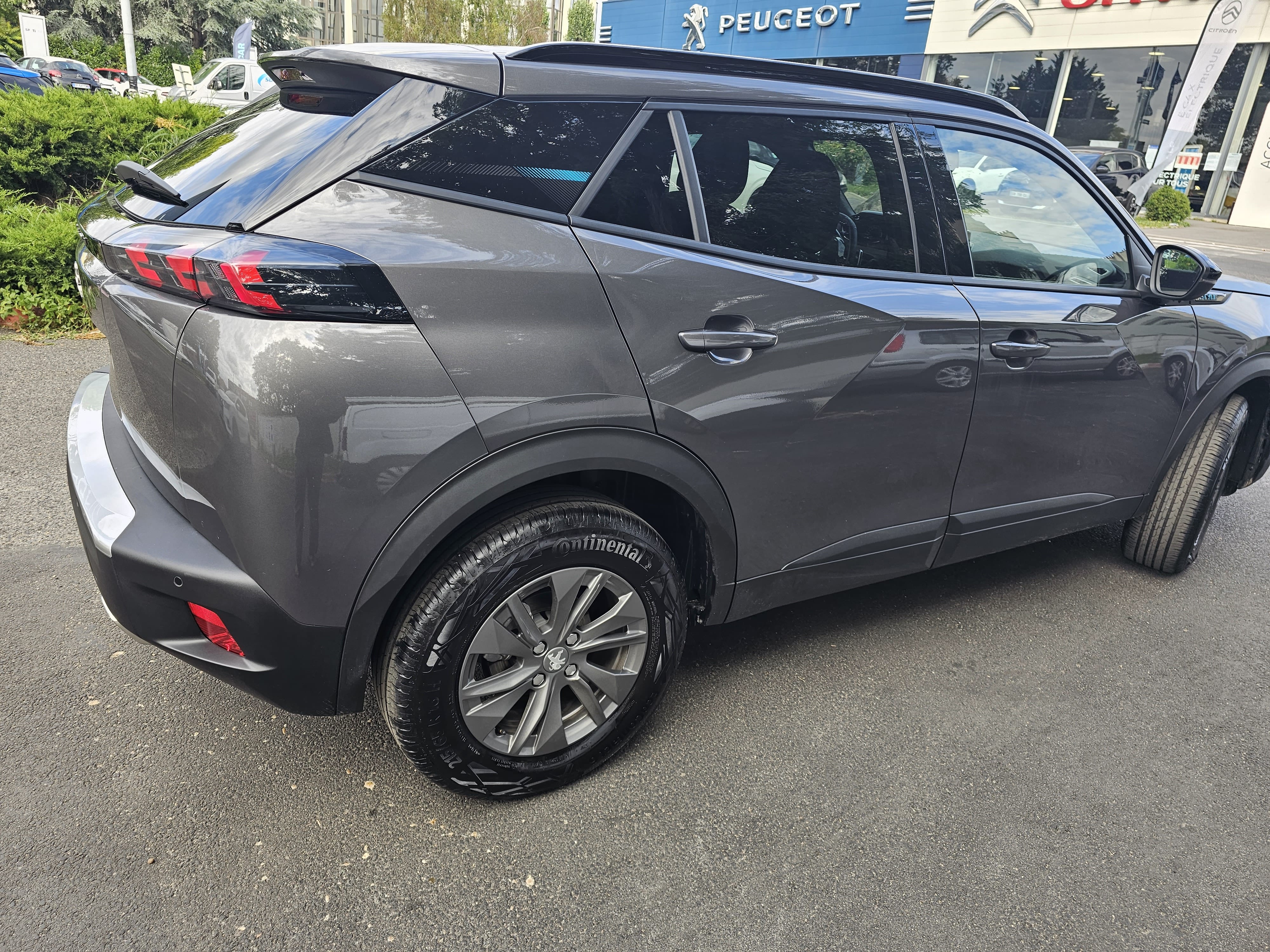 Peugeot 2008, 2023, Essence 98, automatique