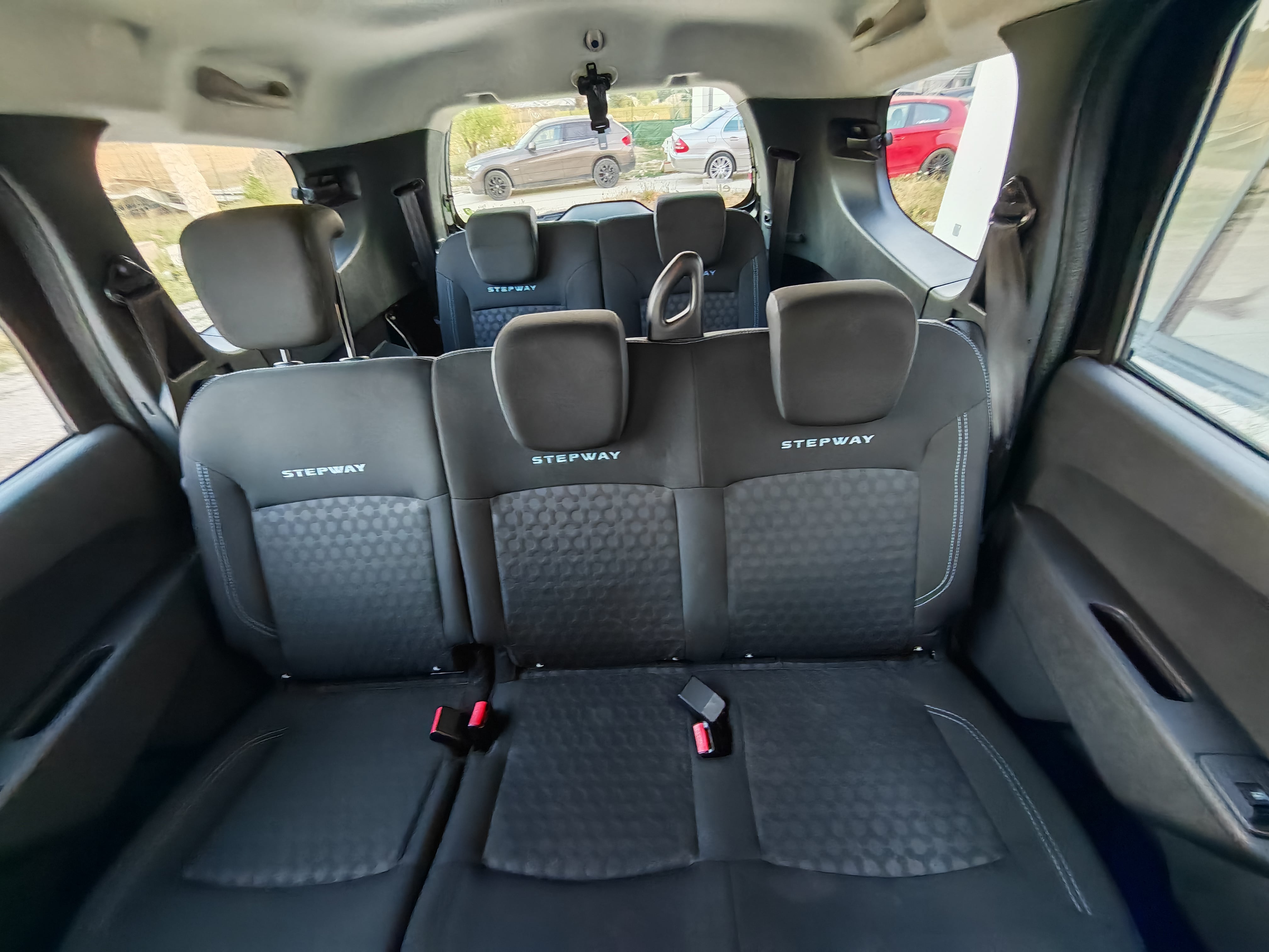 Dacia Lodgy 1.5 DCI avec Audio Bluetooth