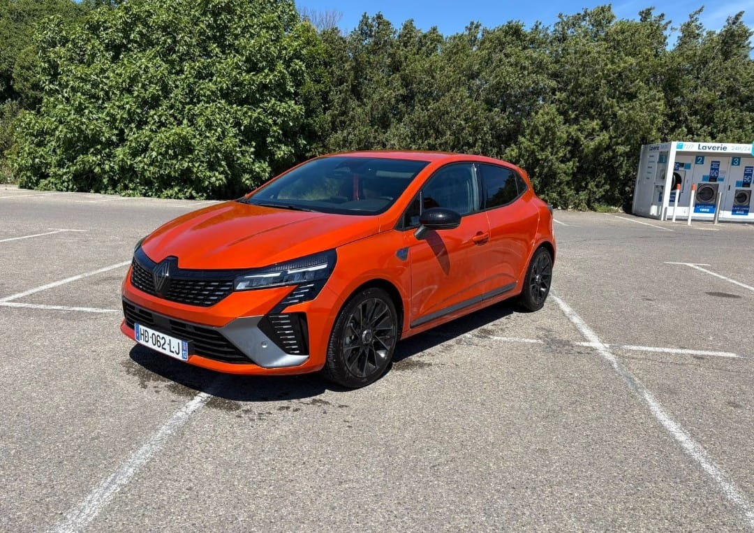 Renault Clio E-tech avec Climatisation