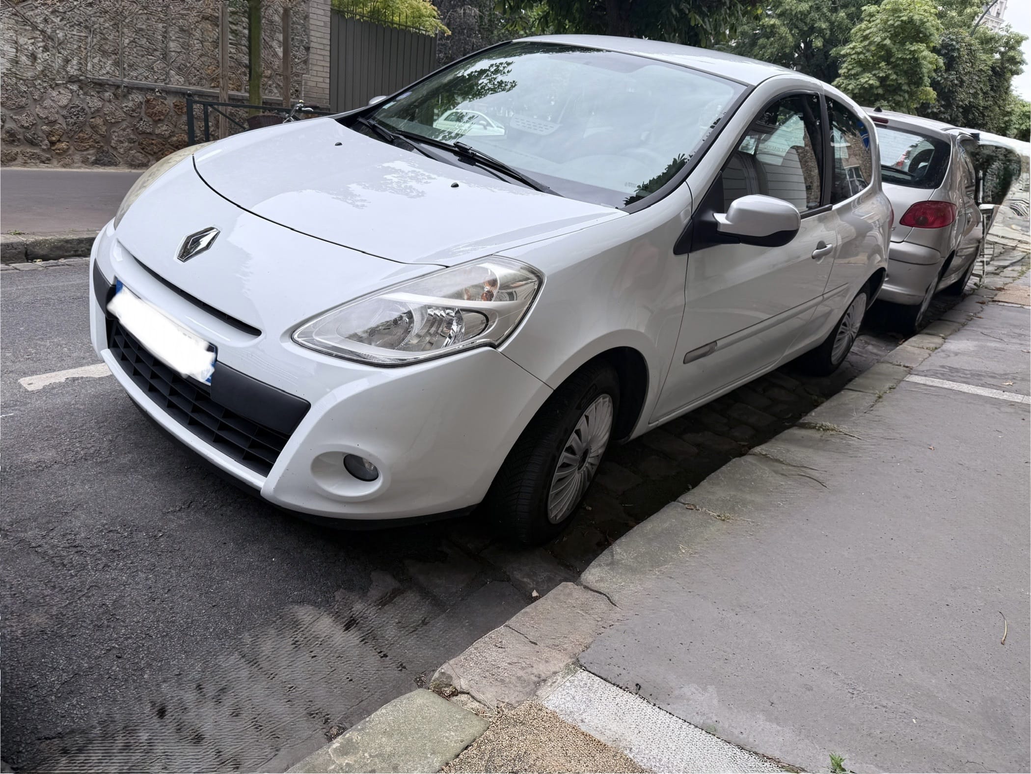 Renault Clio, 2014, Essence 98
