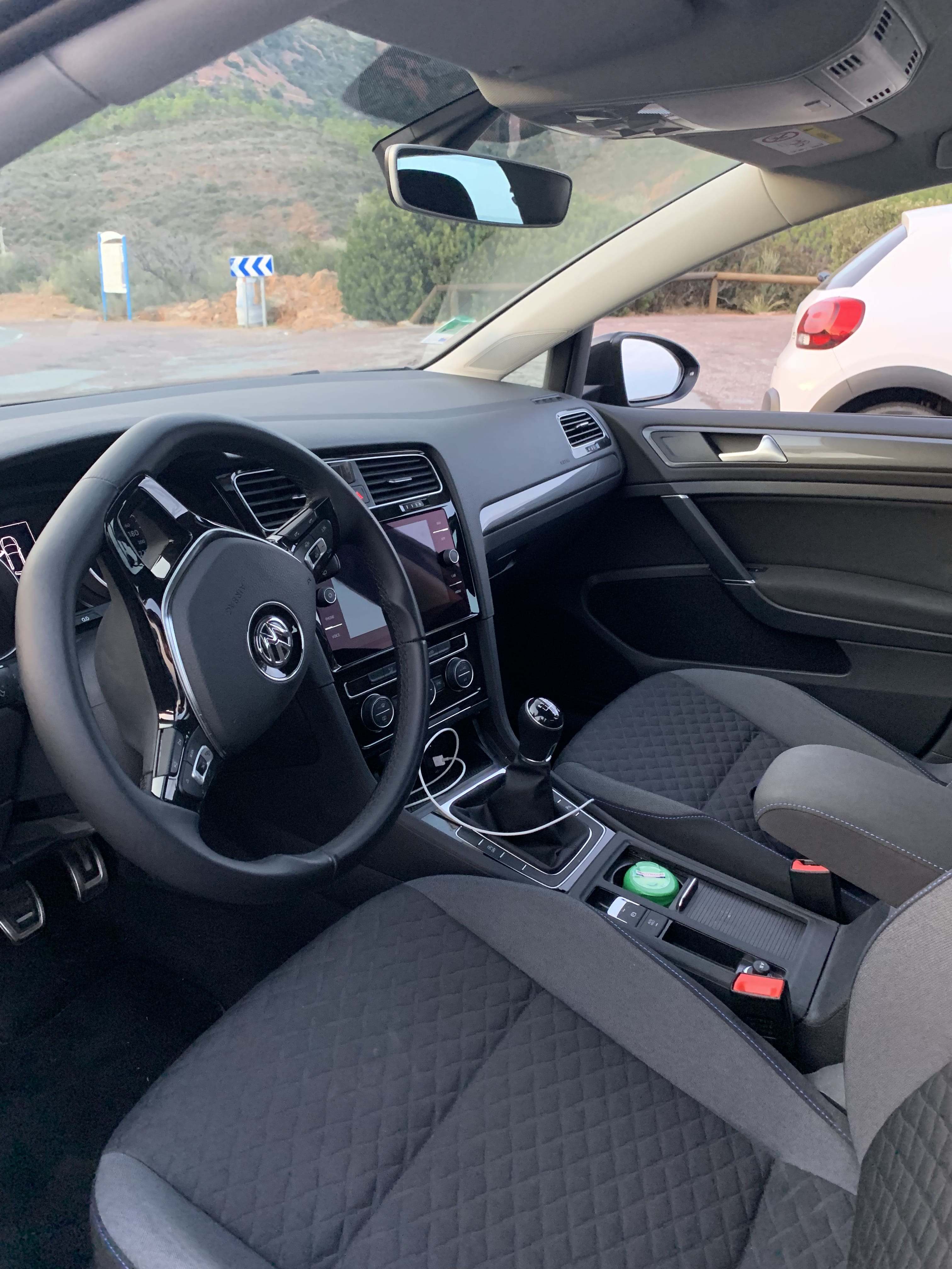 Volkswagen Golf 1.0L 115 CV avec Apple CarPlay