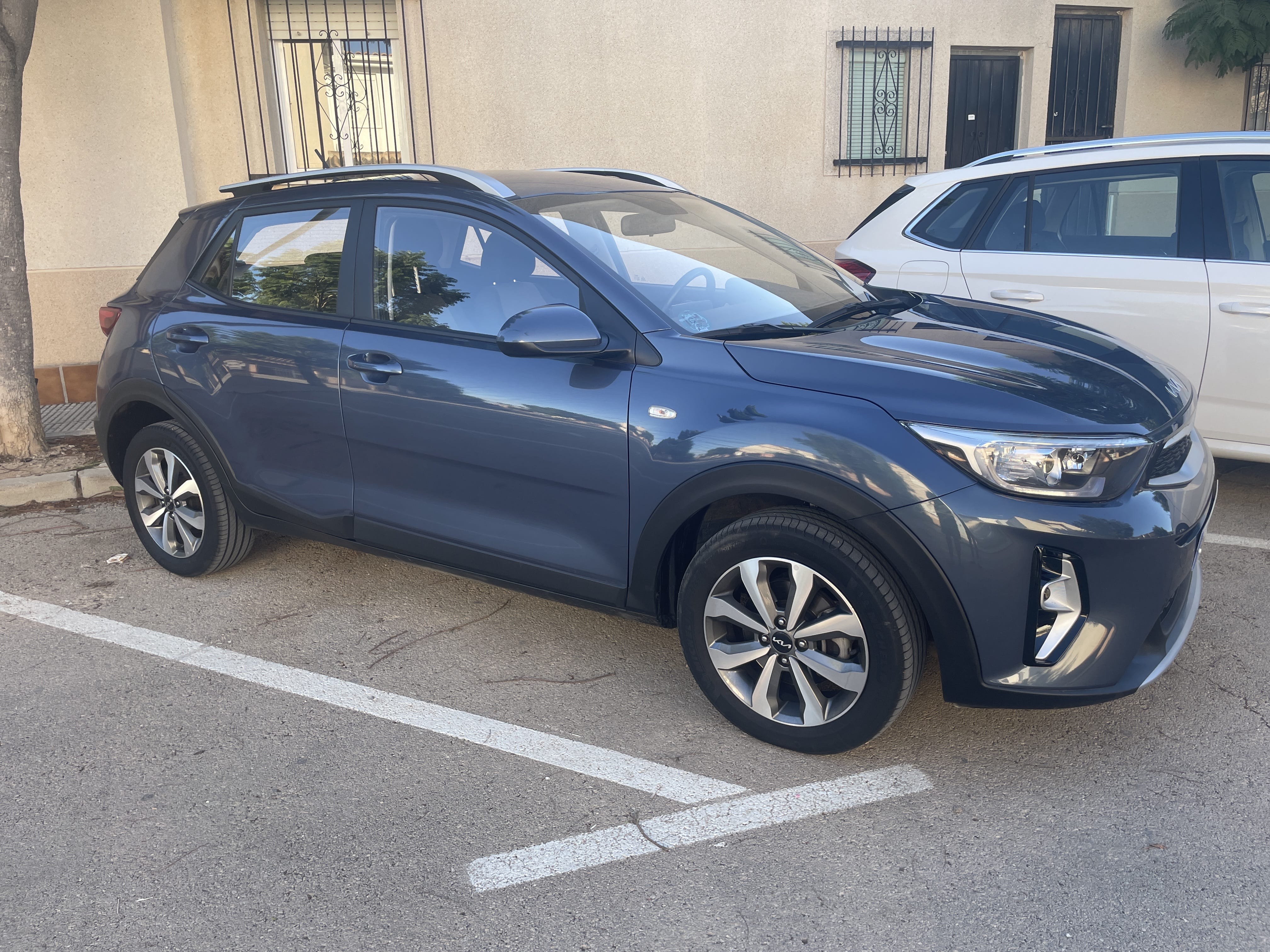 Kia Stonic, 2023, Gasolina 95