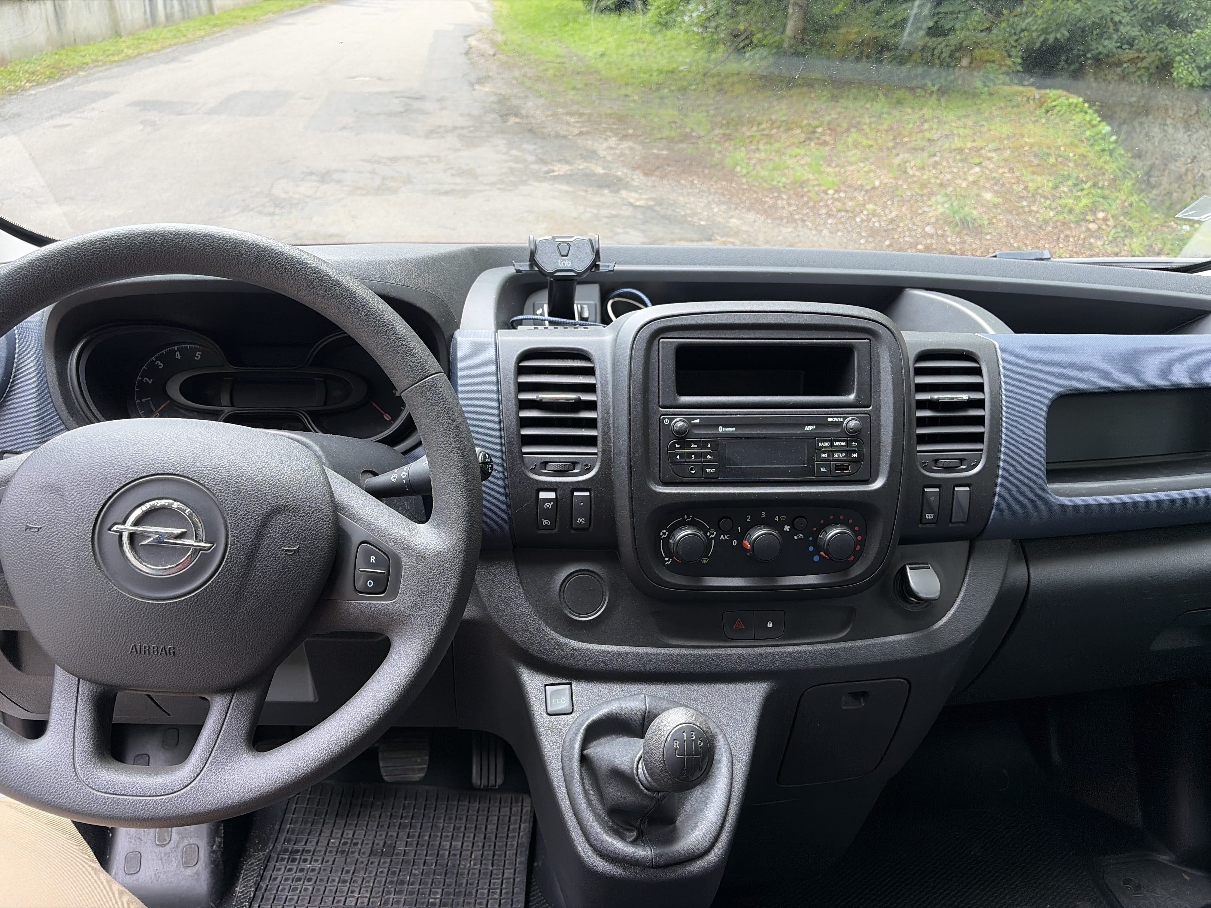 Opel Vivaro avec Régulateur de vitesse