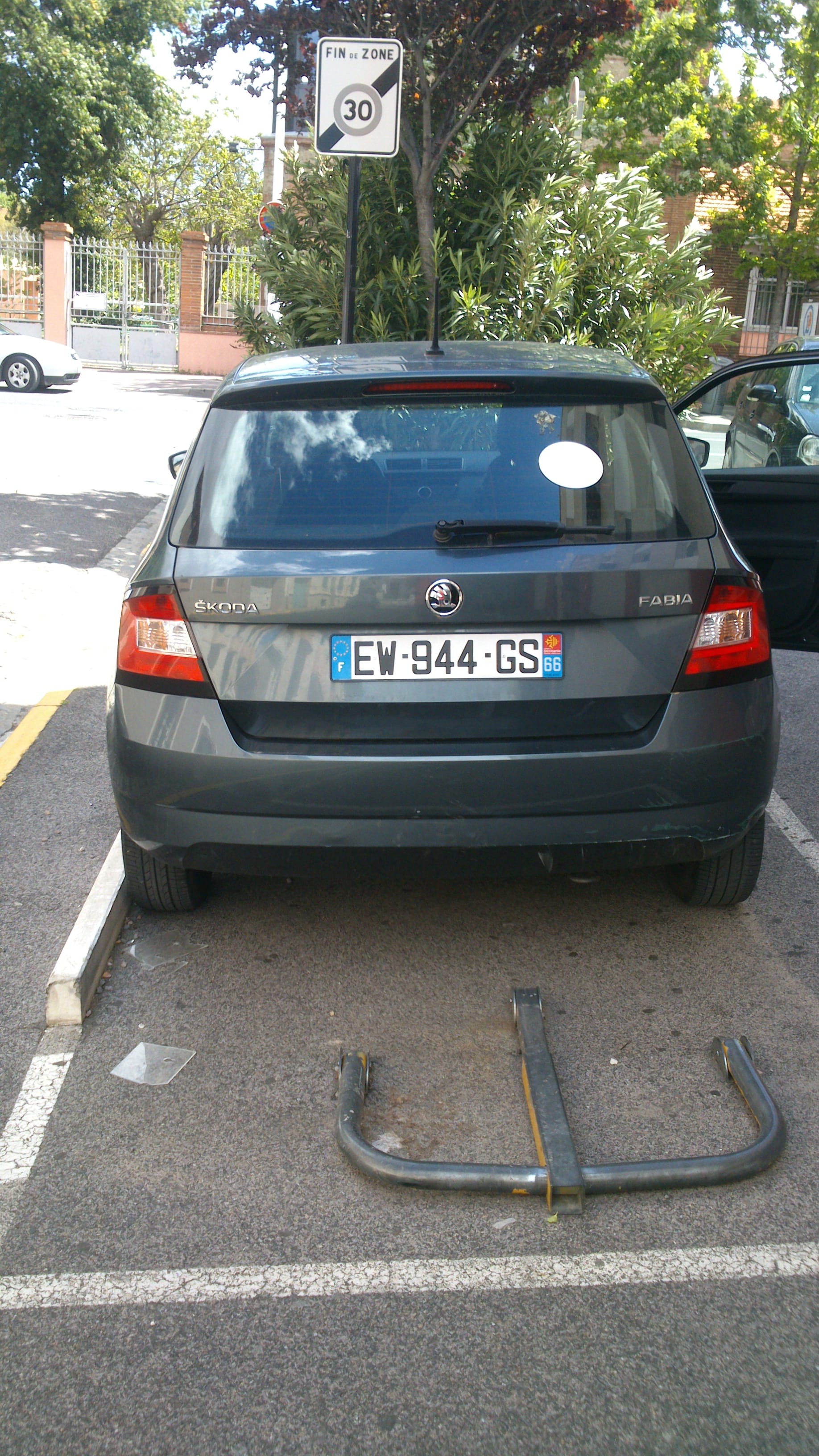 Skoda Fabia avec Chaines