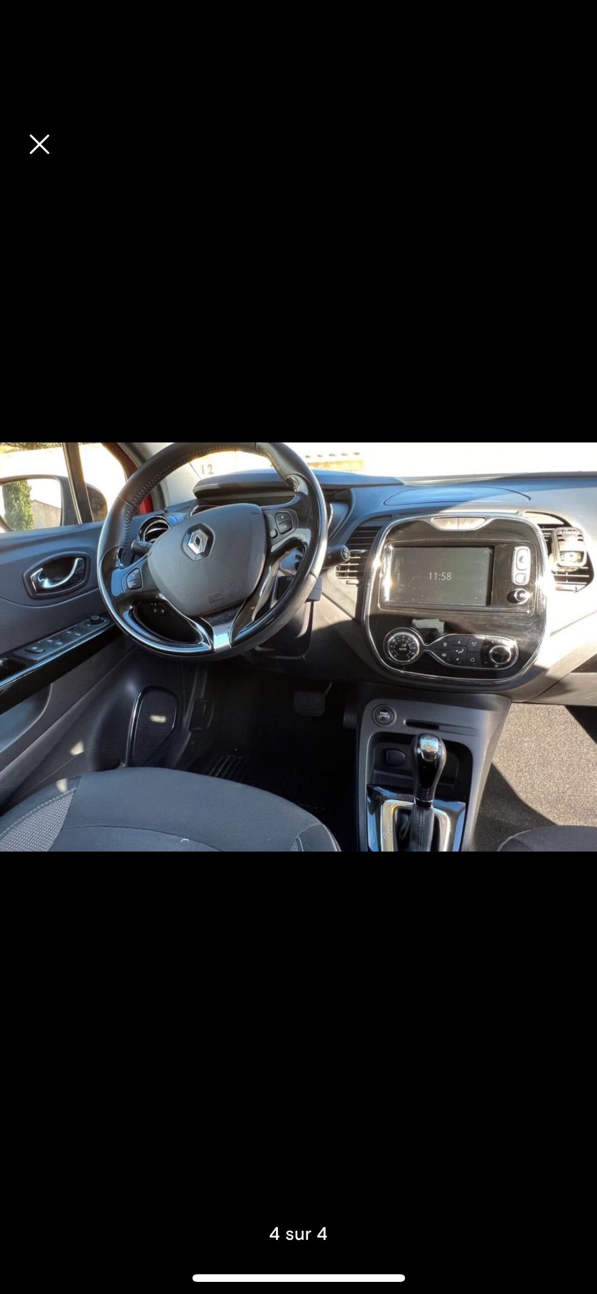 Renault Captur with GPS