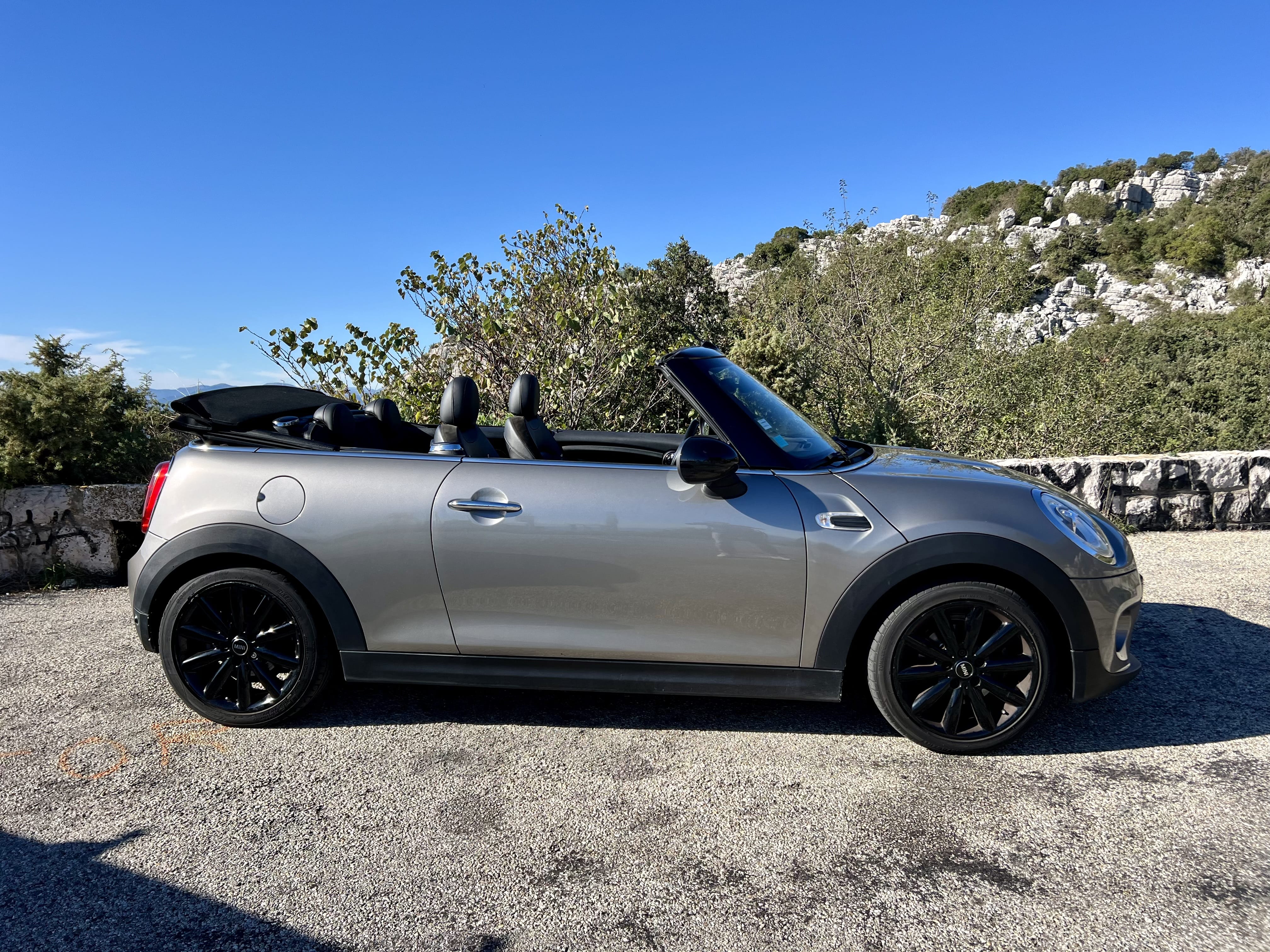 Mini Cabriolet Automatique 1.5 twin turbo avec Climatisation