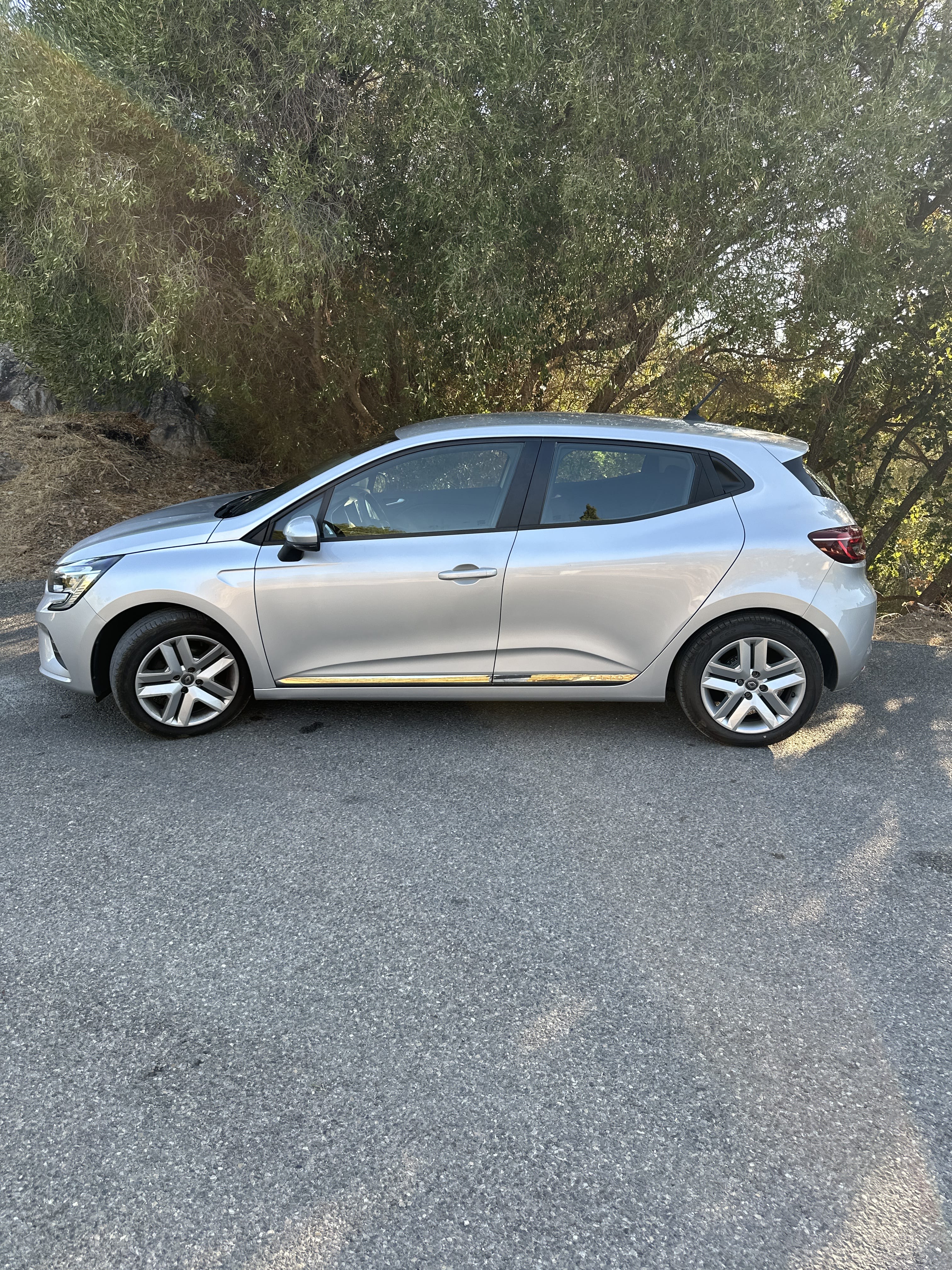Renault Clio avec Climatisation