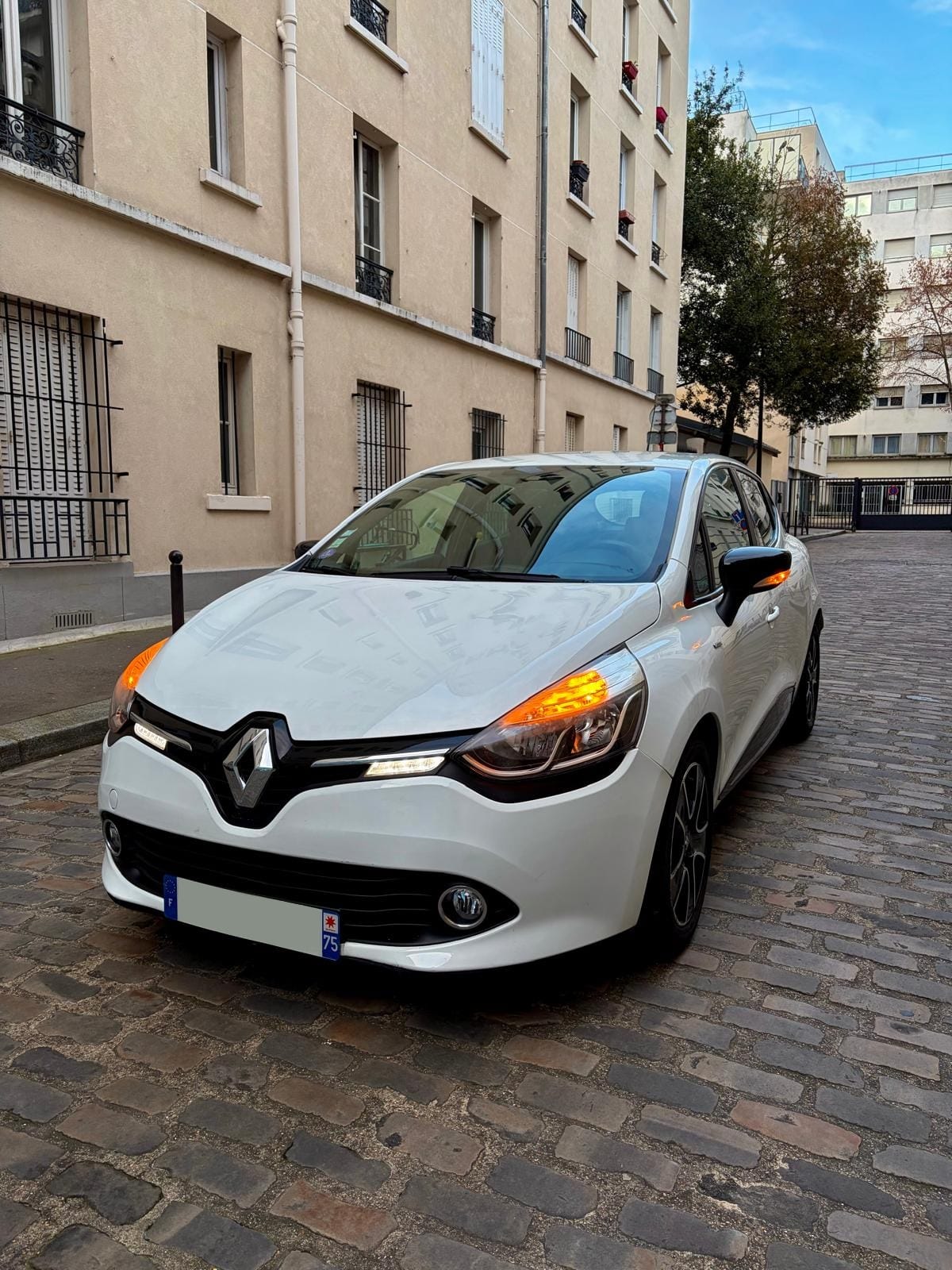Renault Clio 4 Limited, 2015, Essence 95
