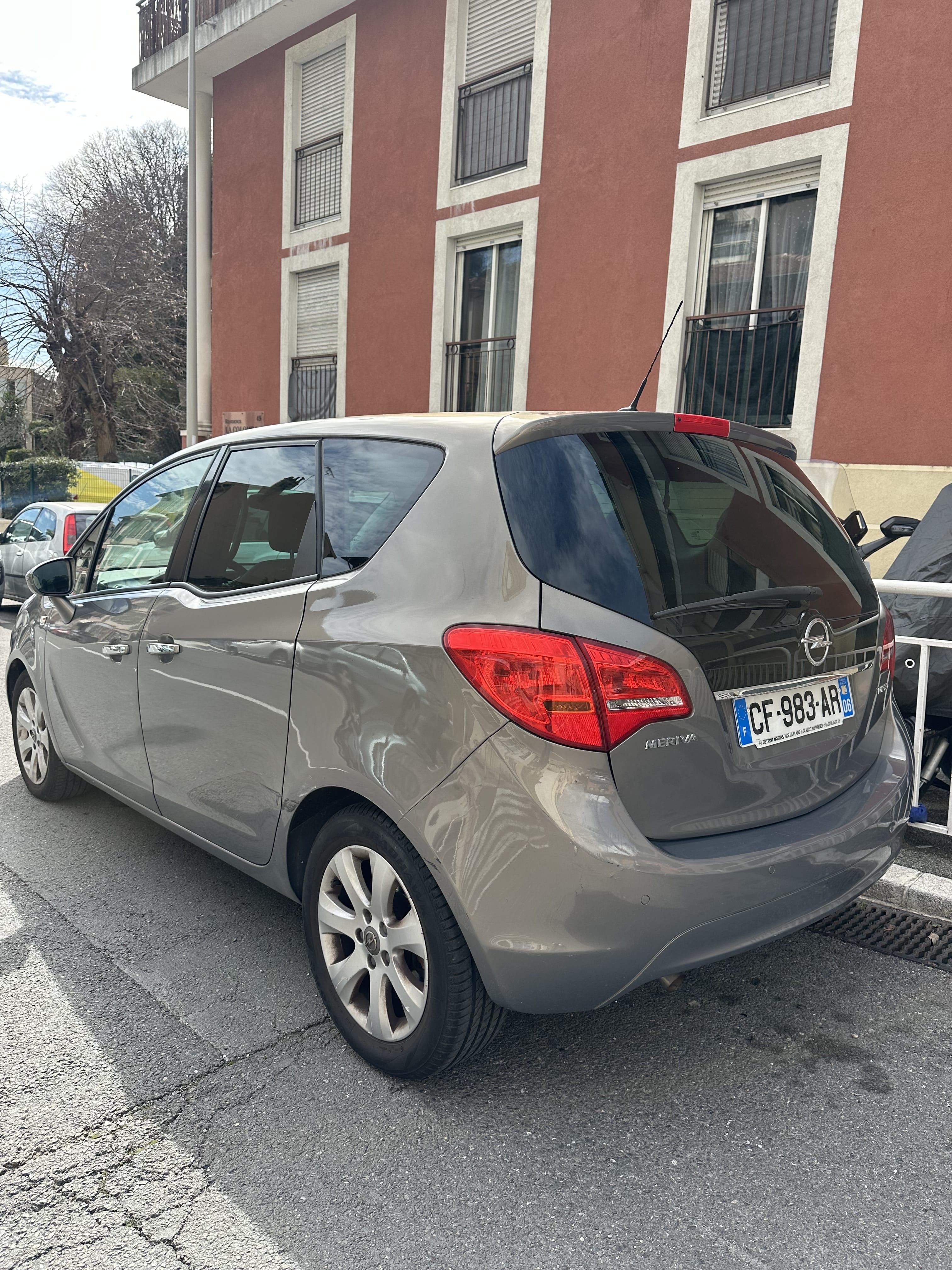 Opel Meriva avec Régulateur de vitesse