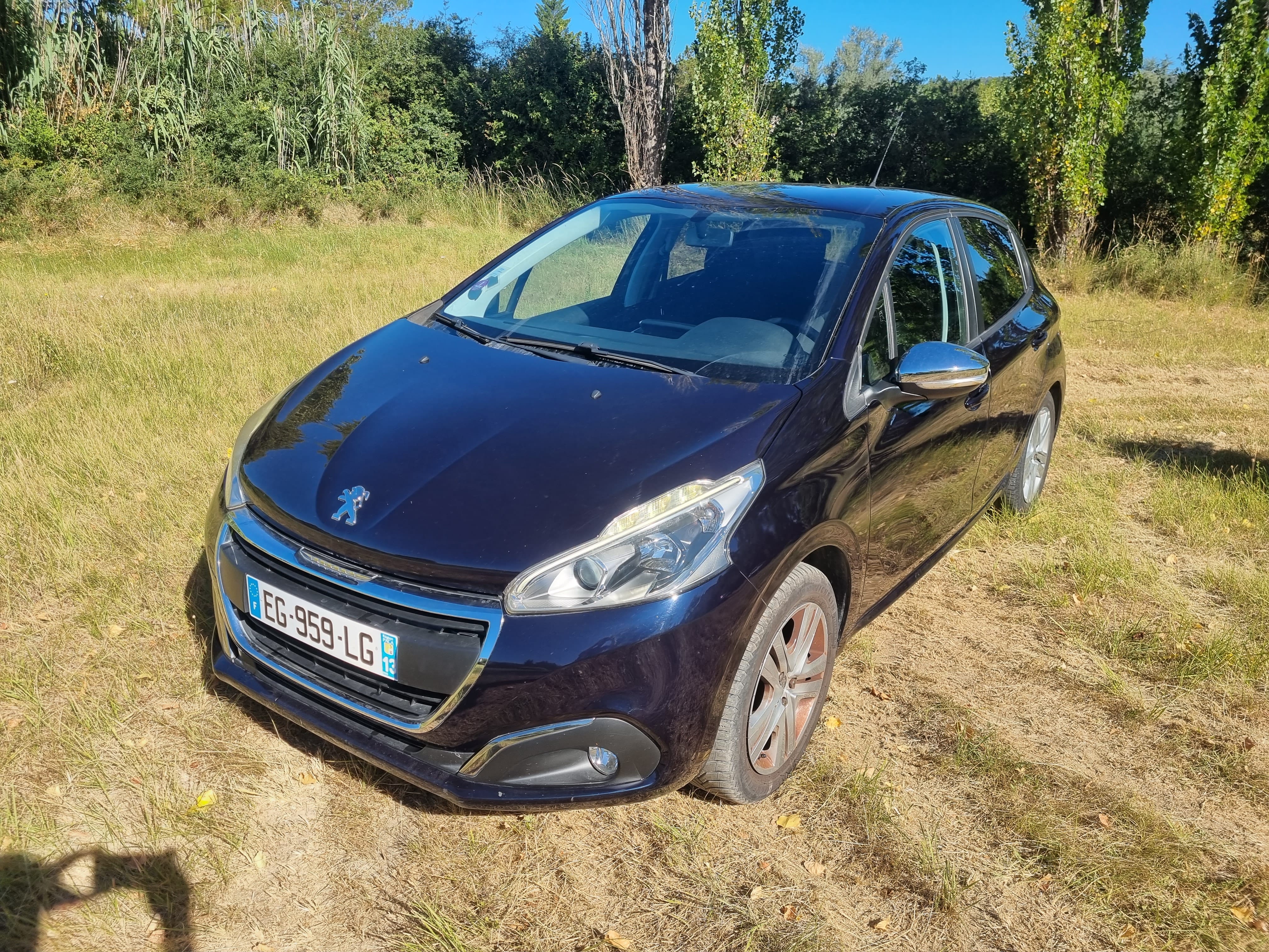 Peugeot 208, 2016, Essence 95