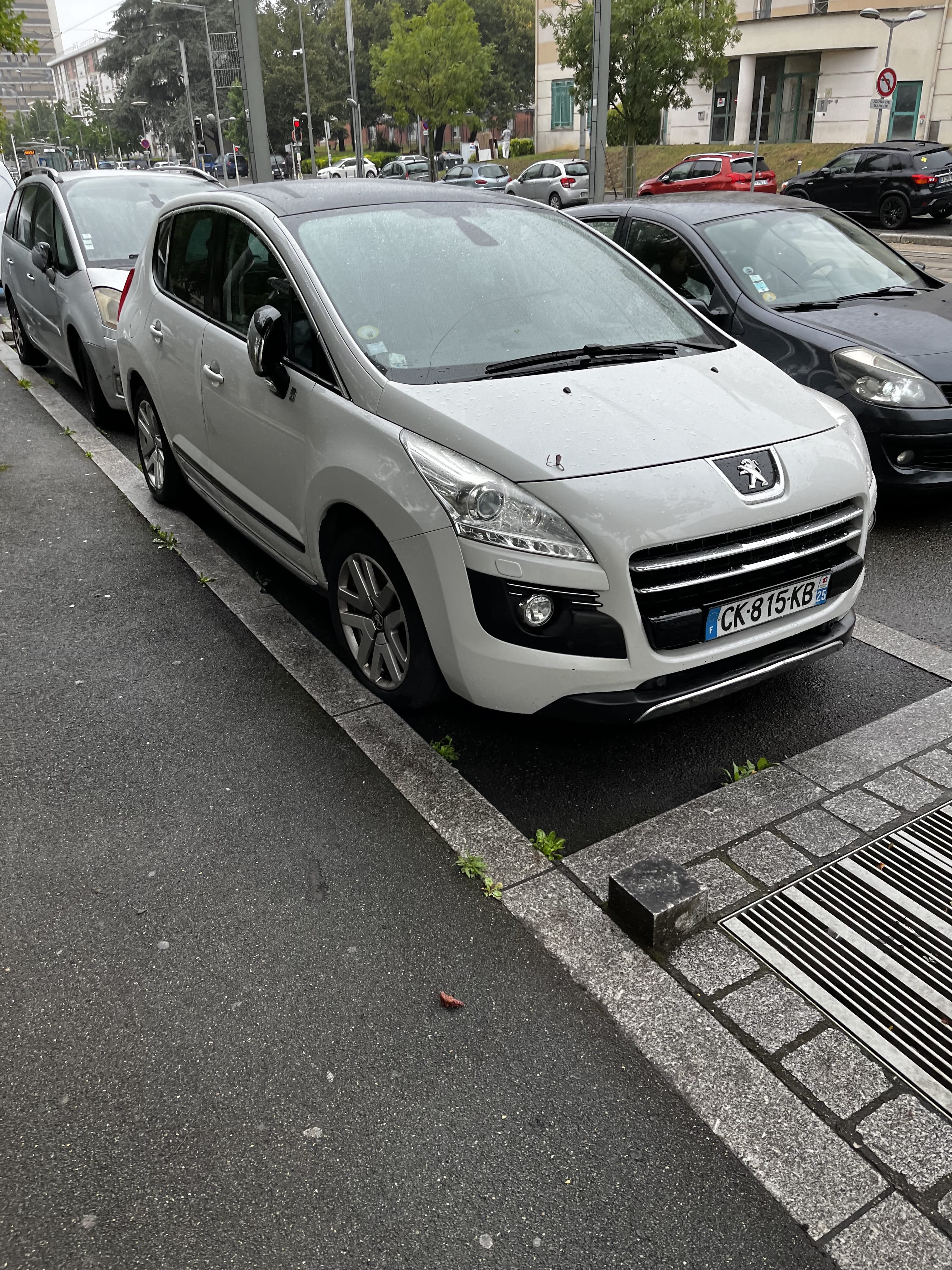 Peugeot 3008, 2012, Diesel, automatique