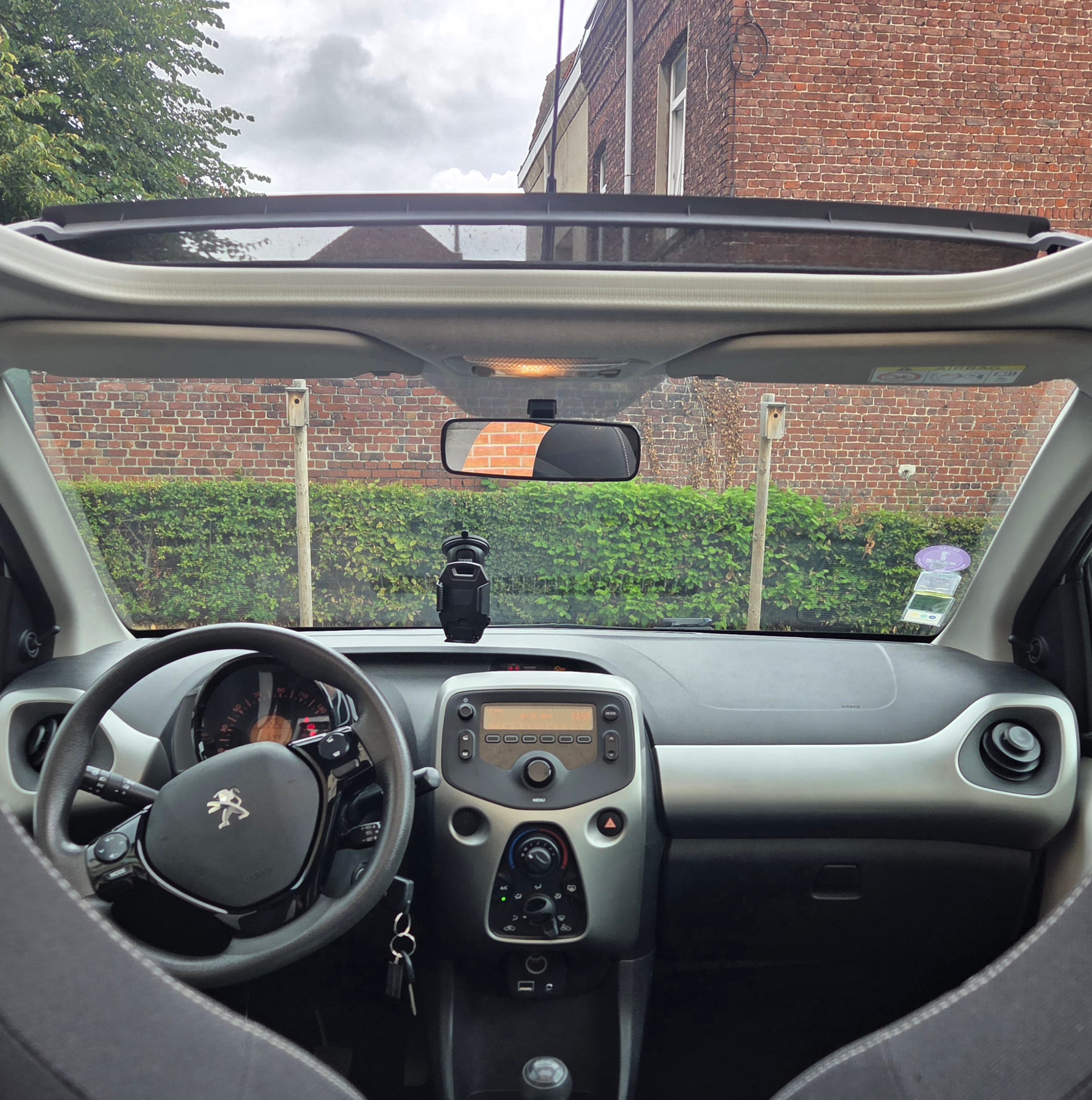 Peugeot 108 Cabriolet 1.0 VTI 68ch avec Autoradio