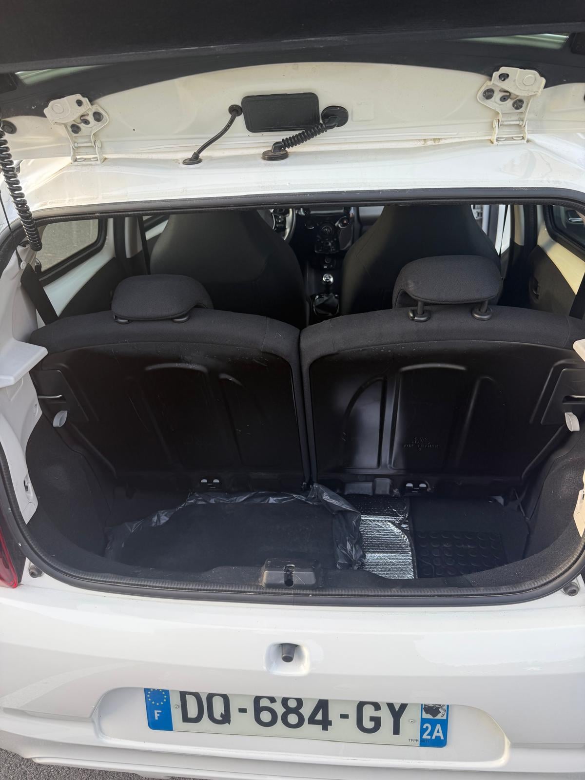 Peugeot 108 Essence mit Bluetooth-Audio