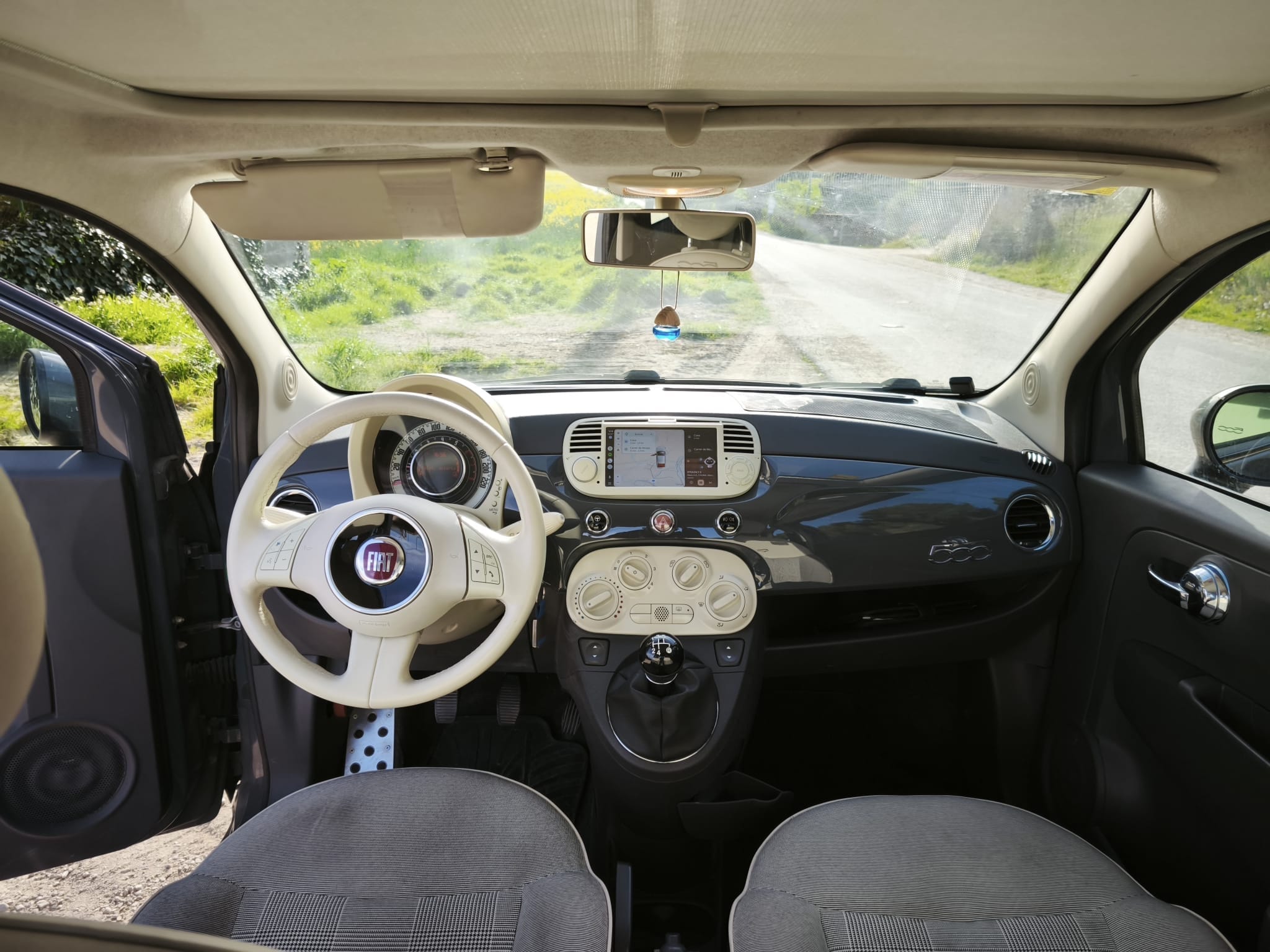 Fiat 500 con Cámara de marcha atrás