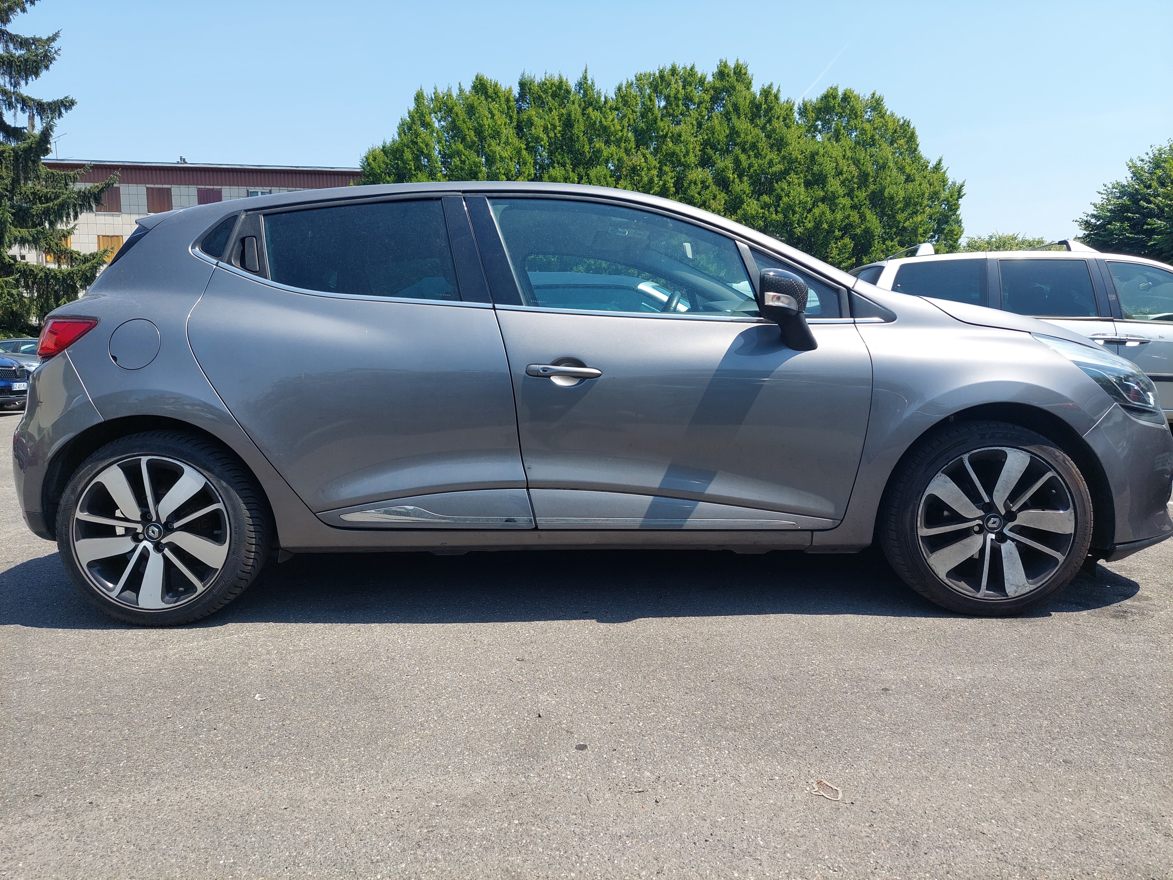 Renault Clio avec Climatisation