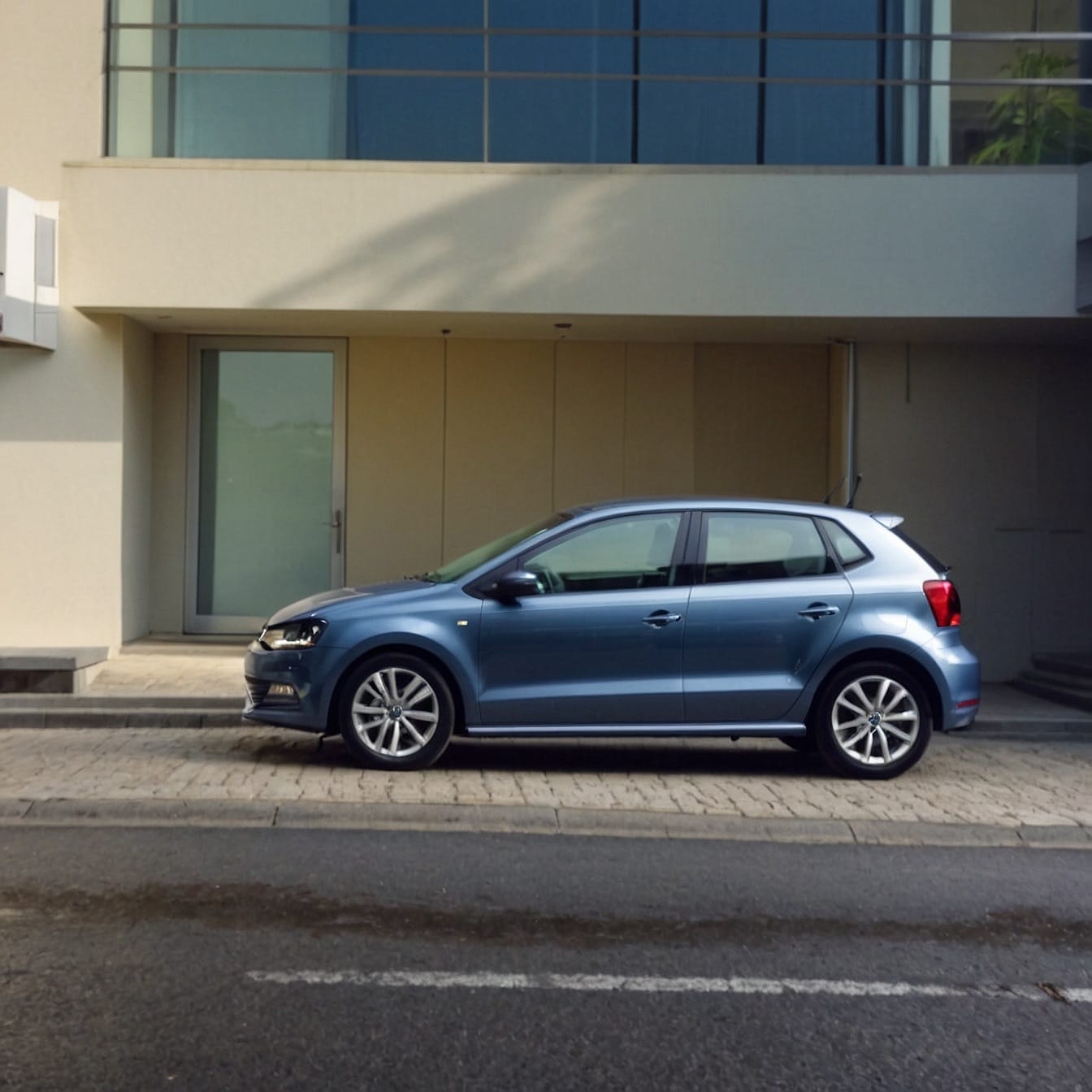 Volkswagen Polo 1.4 TDI lounge avec GPS