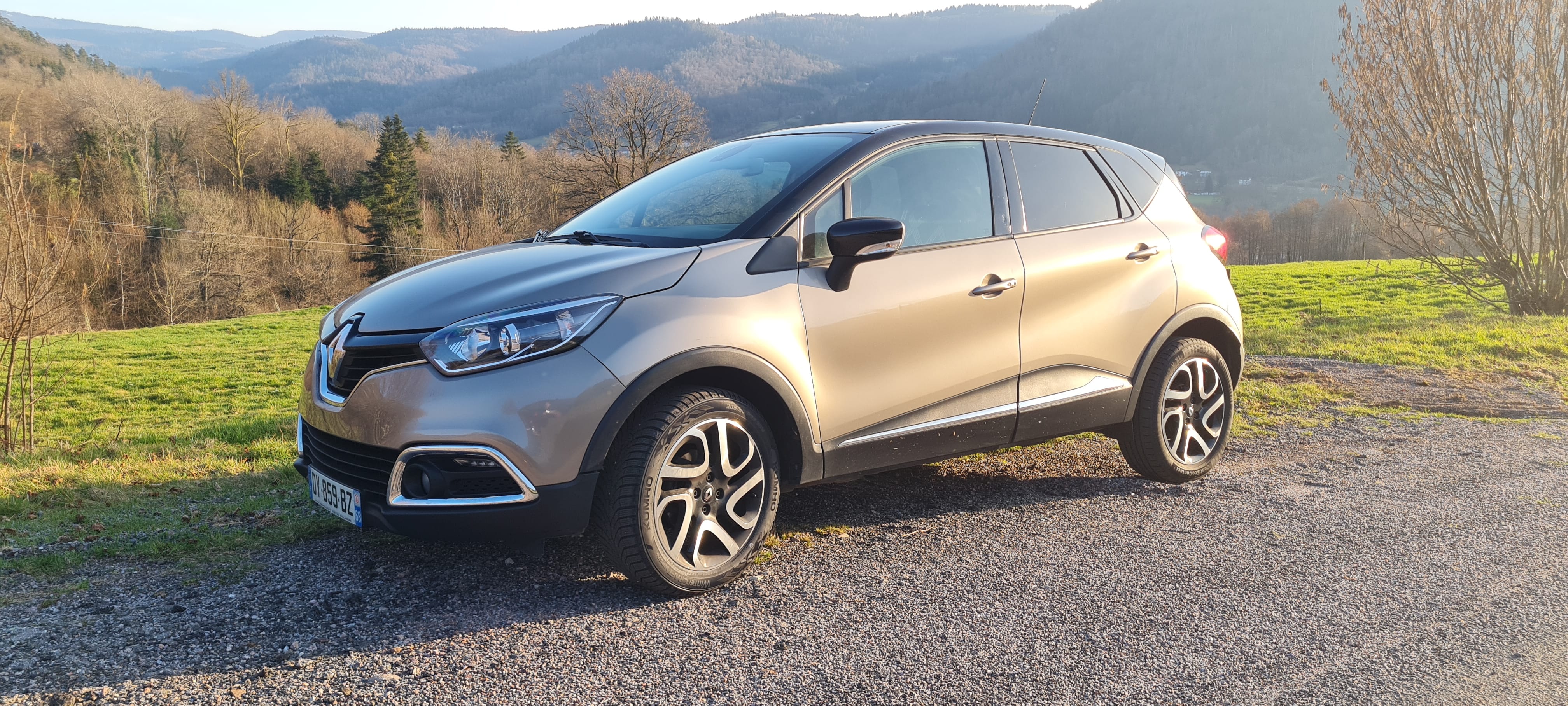 Renault Captur 90ch essence, 2015, Essence 95