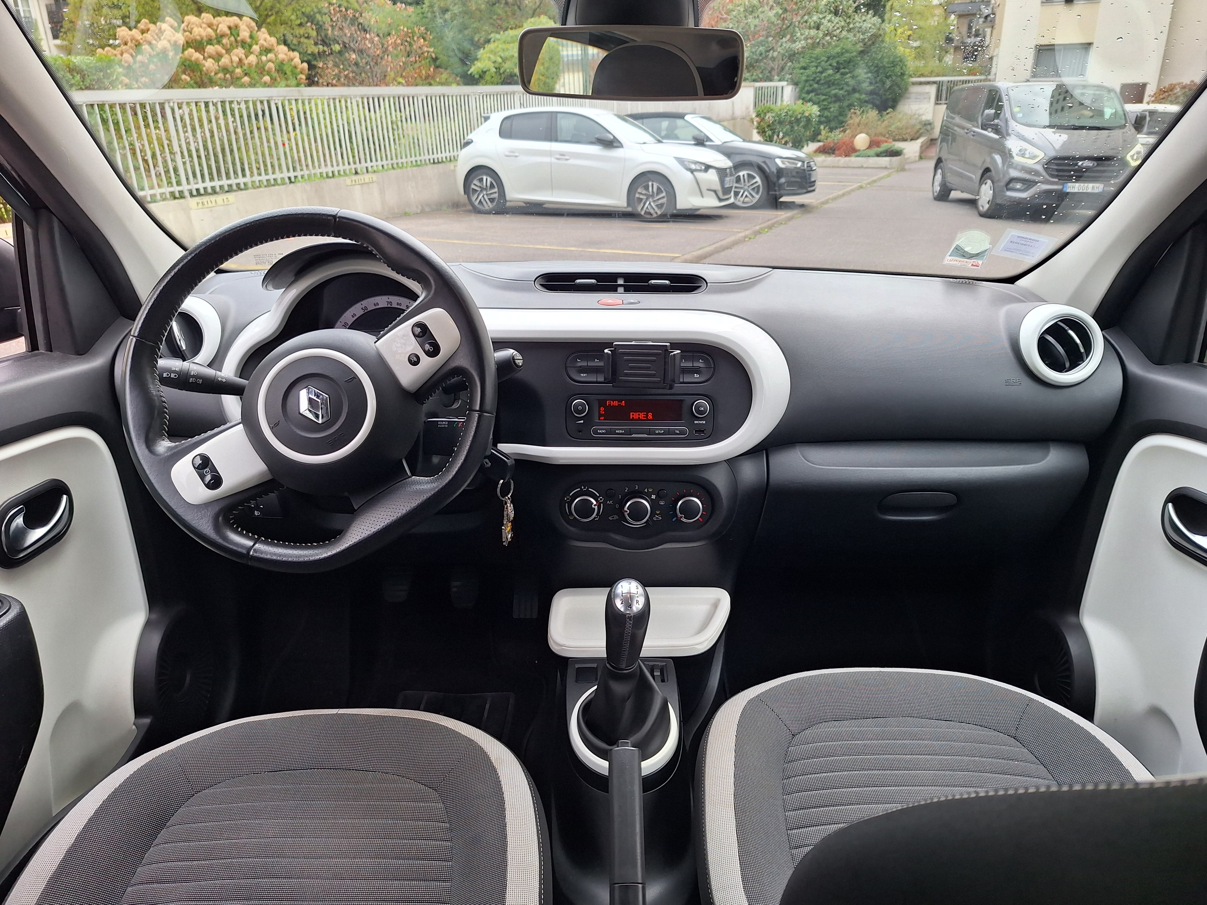 Renault Twingo III avec Audio Bluetooth