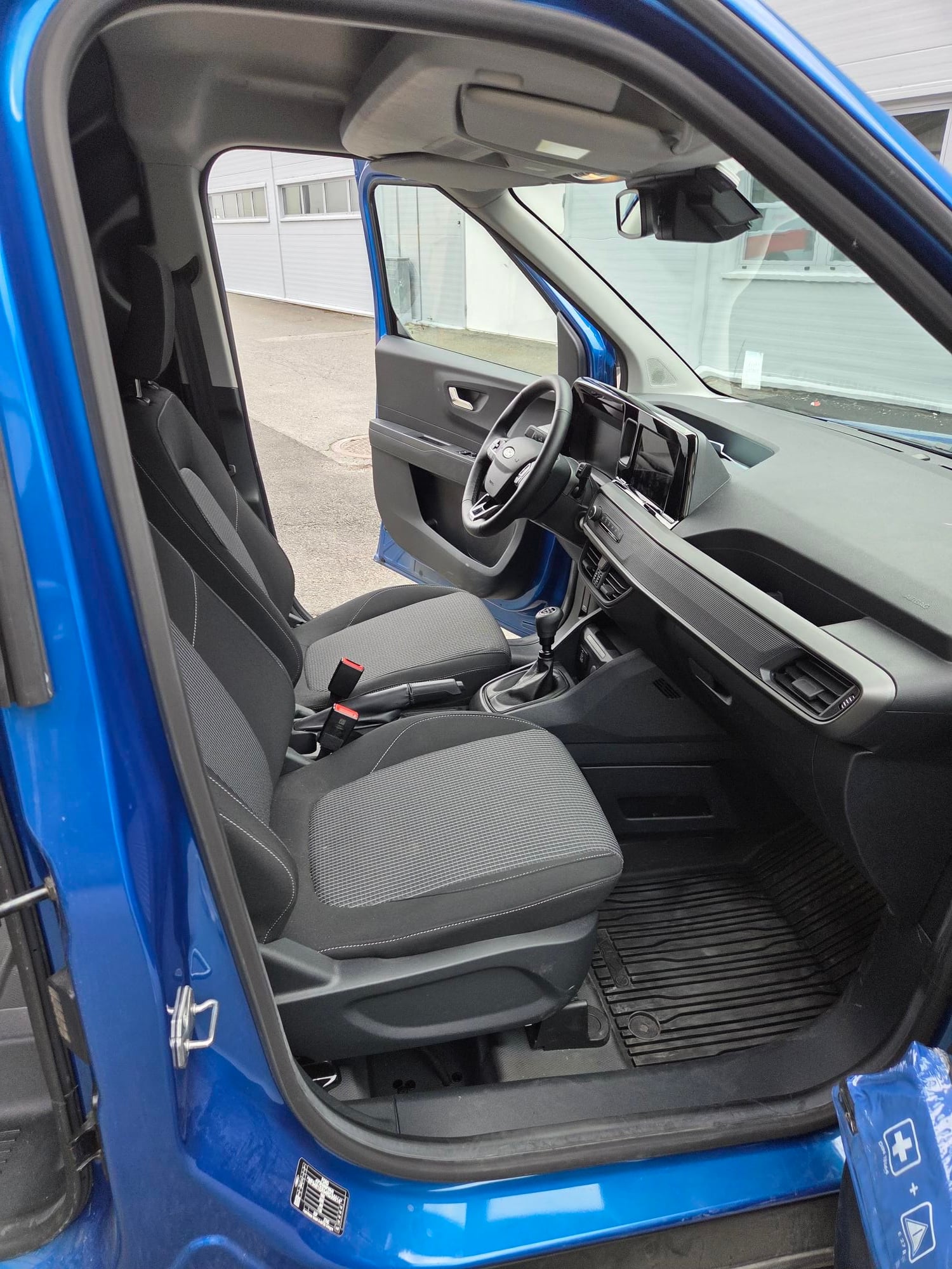 Ford Courier med Aircondition
