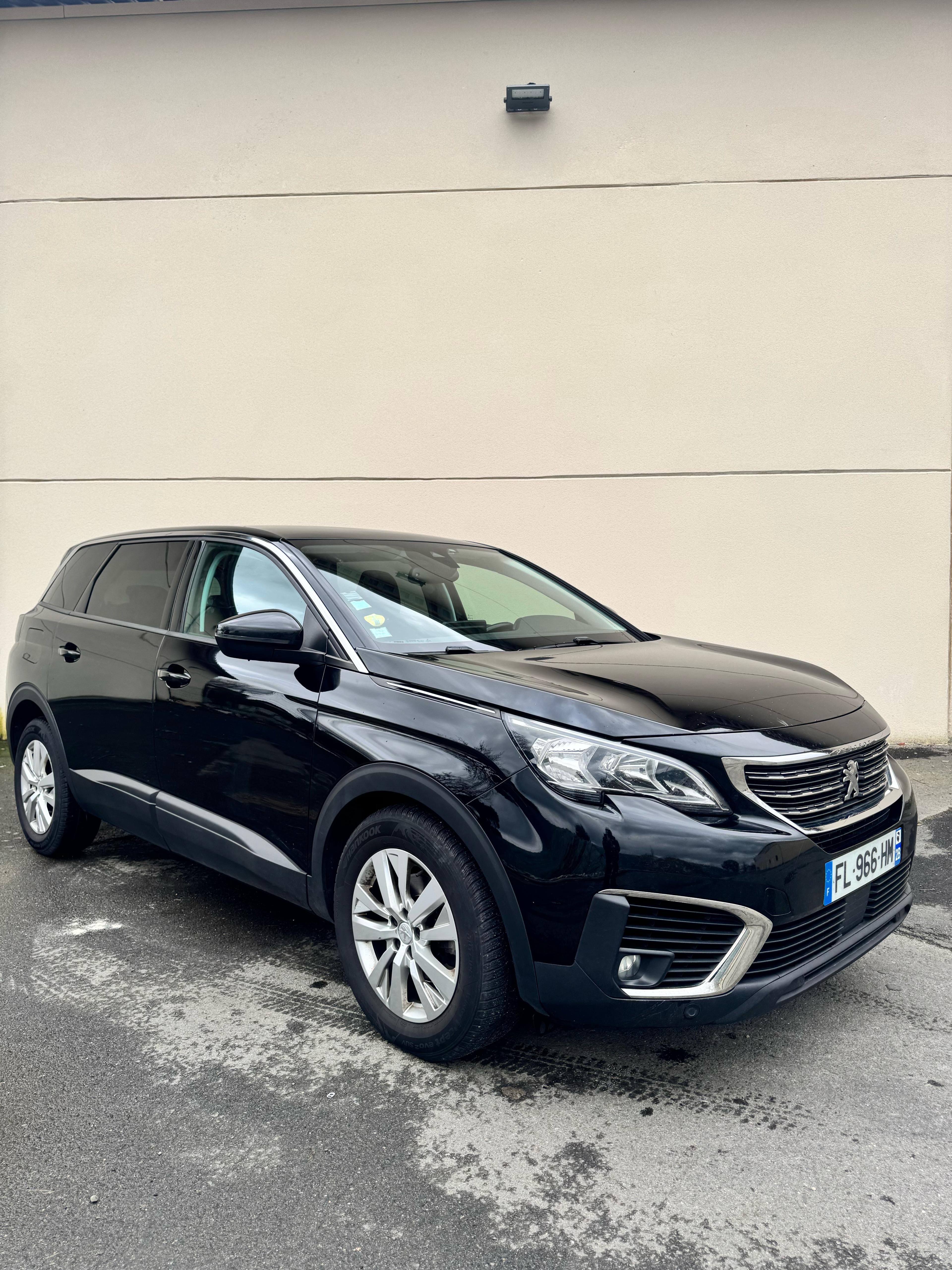 Peugeot 5008 avec Climatisation