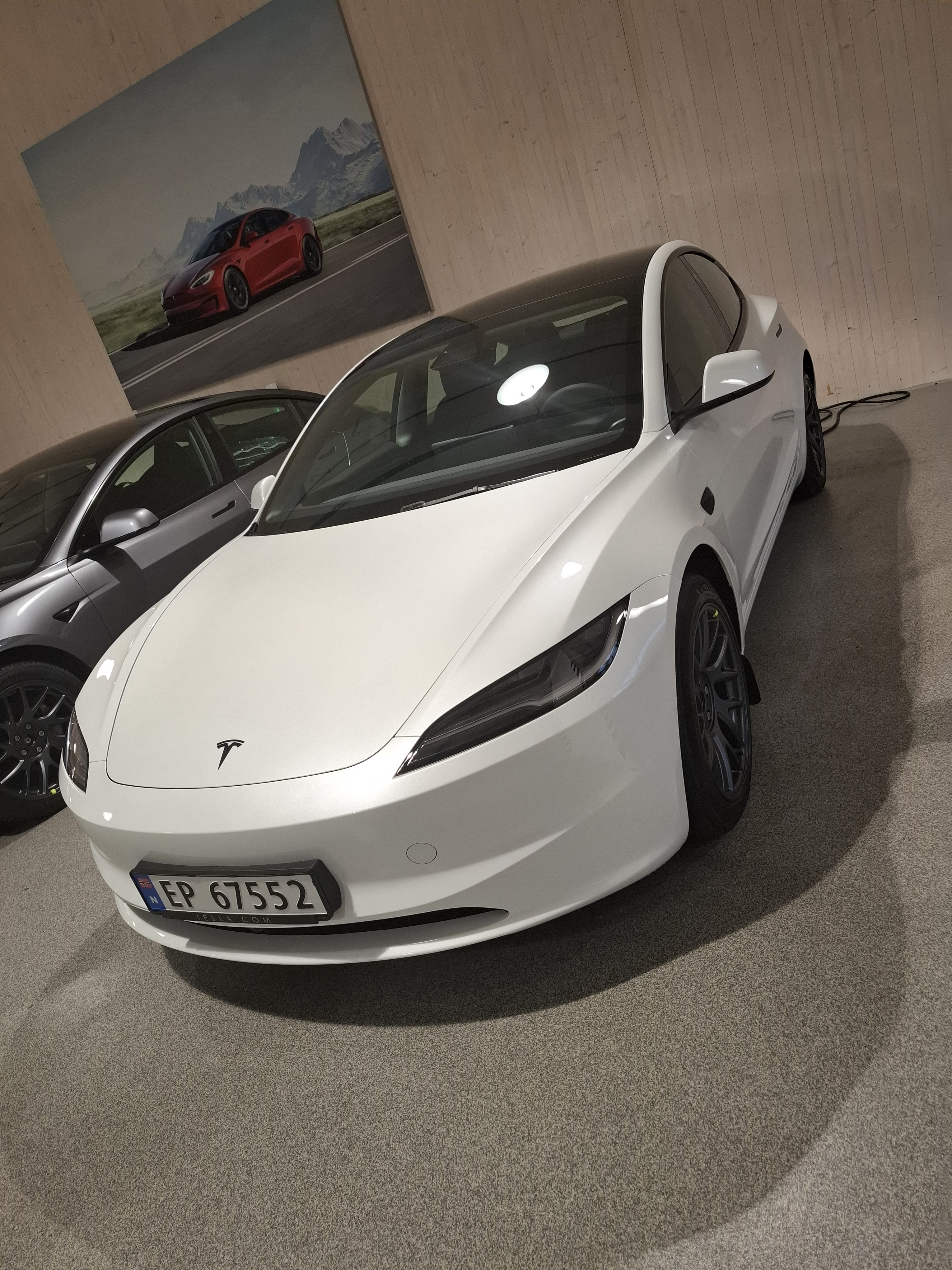 Tesla Model 3 Long Range, 2025, Electric, automatic