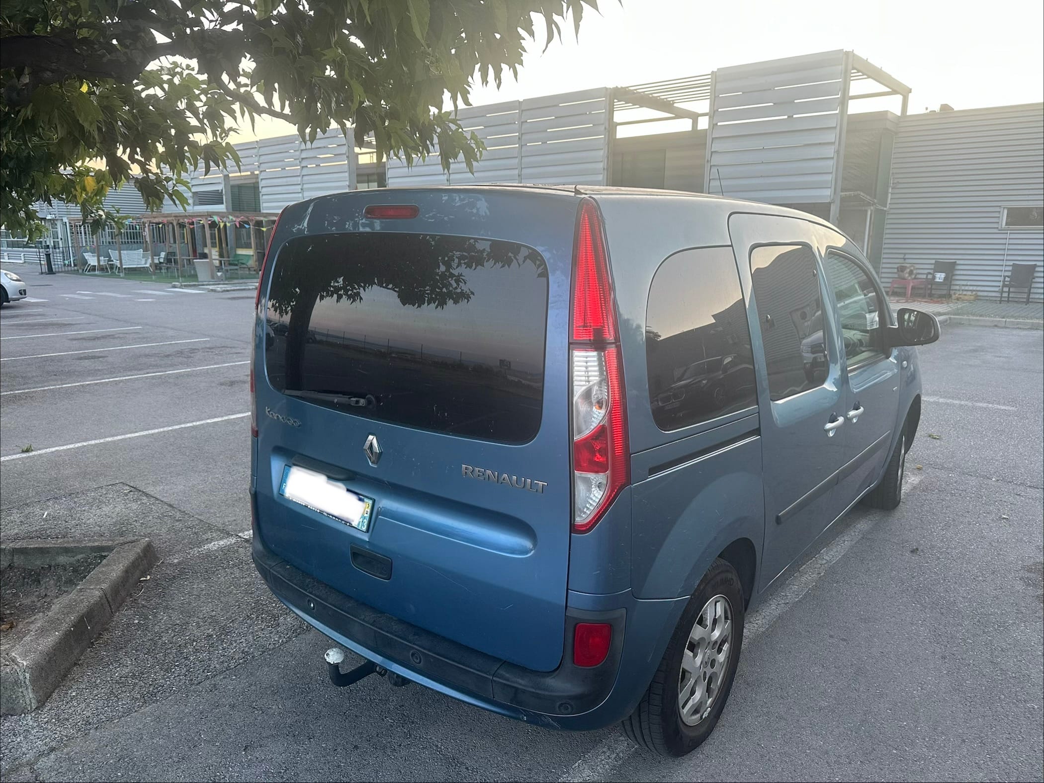 Renault Kangoo Express with Air conditioning