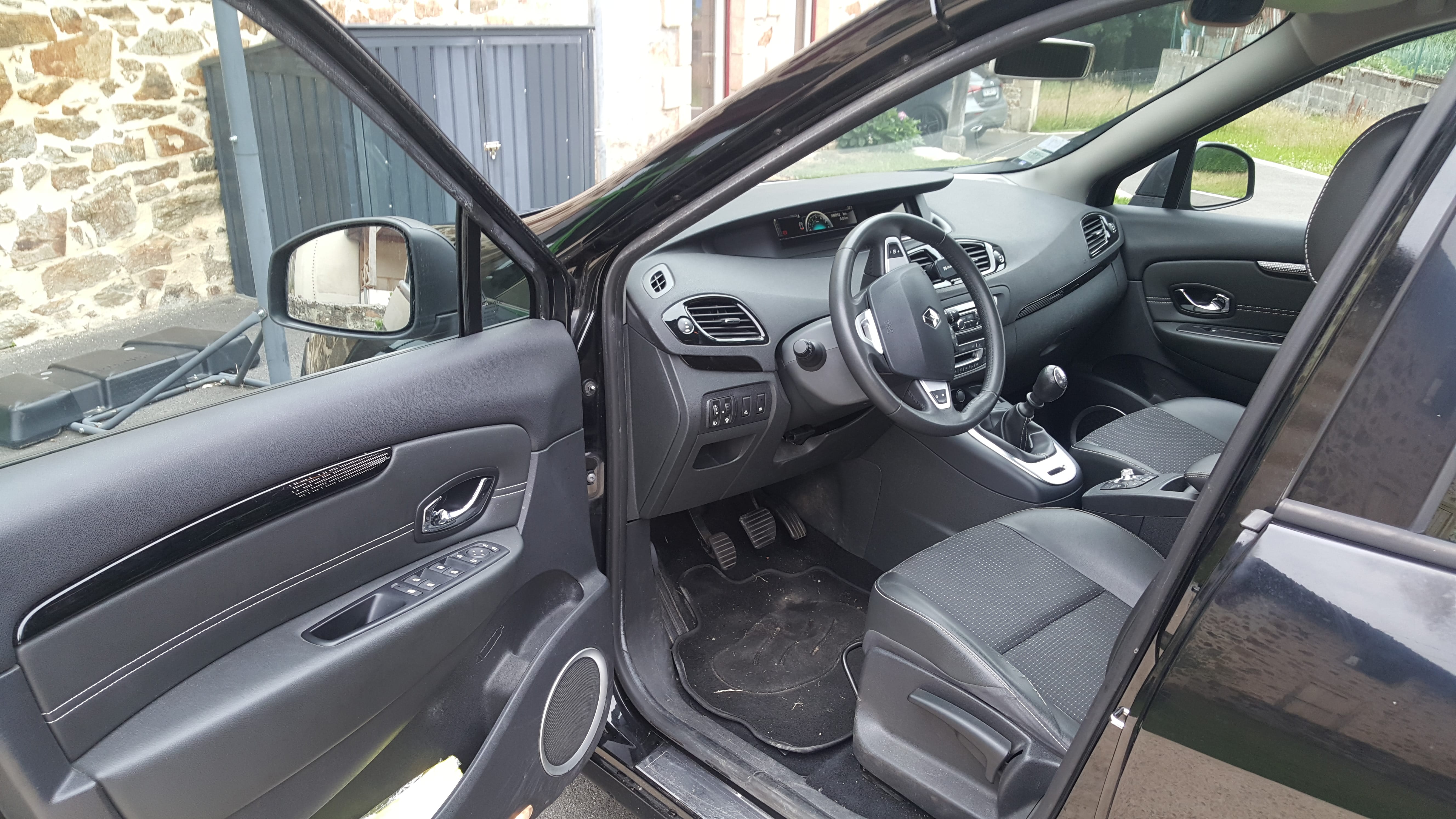 Renault Grand Scenic avec Régulateur de vitesse