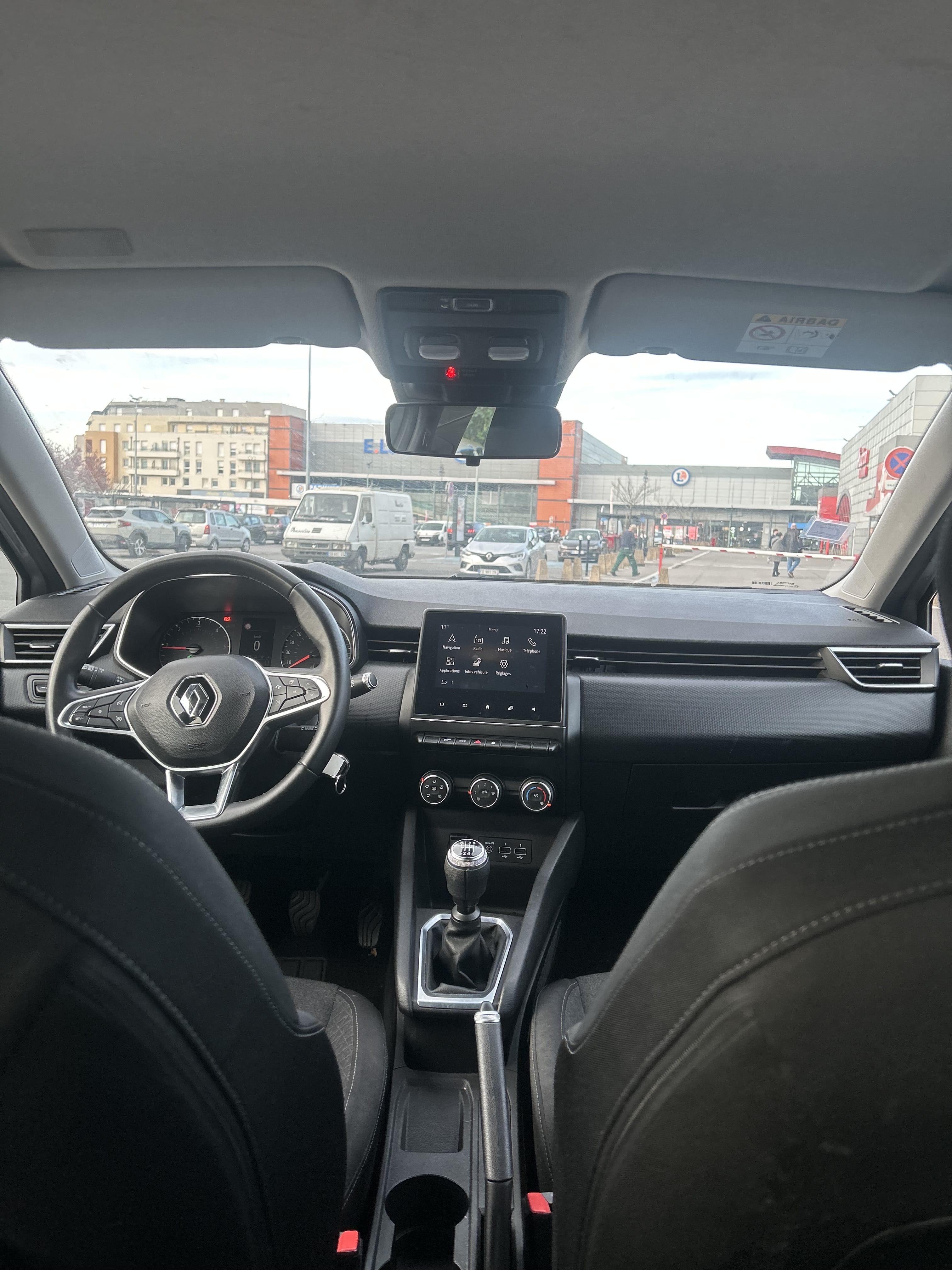 Renault Clio avec GPS