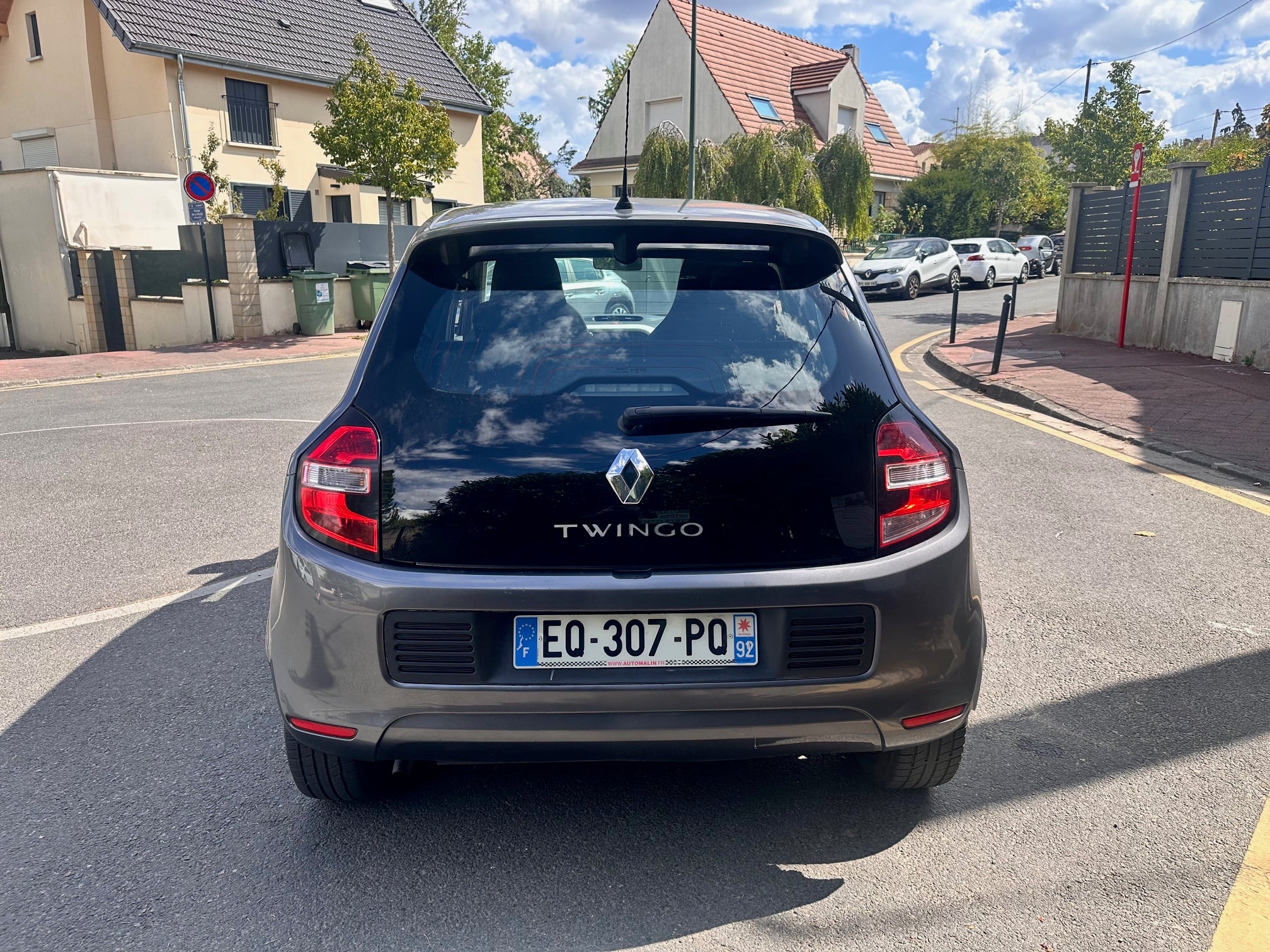 Renault Twingo III 1.0 Sce avec Entrée audio / iPod