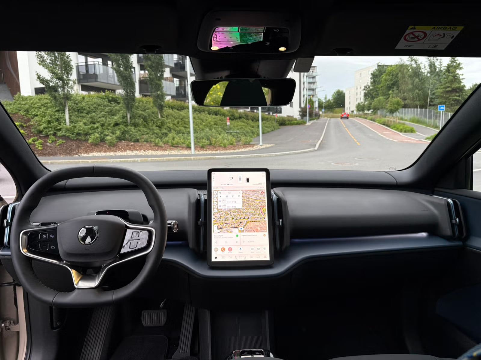 Volvo EX30 Twin Performance med GPS