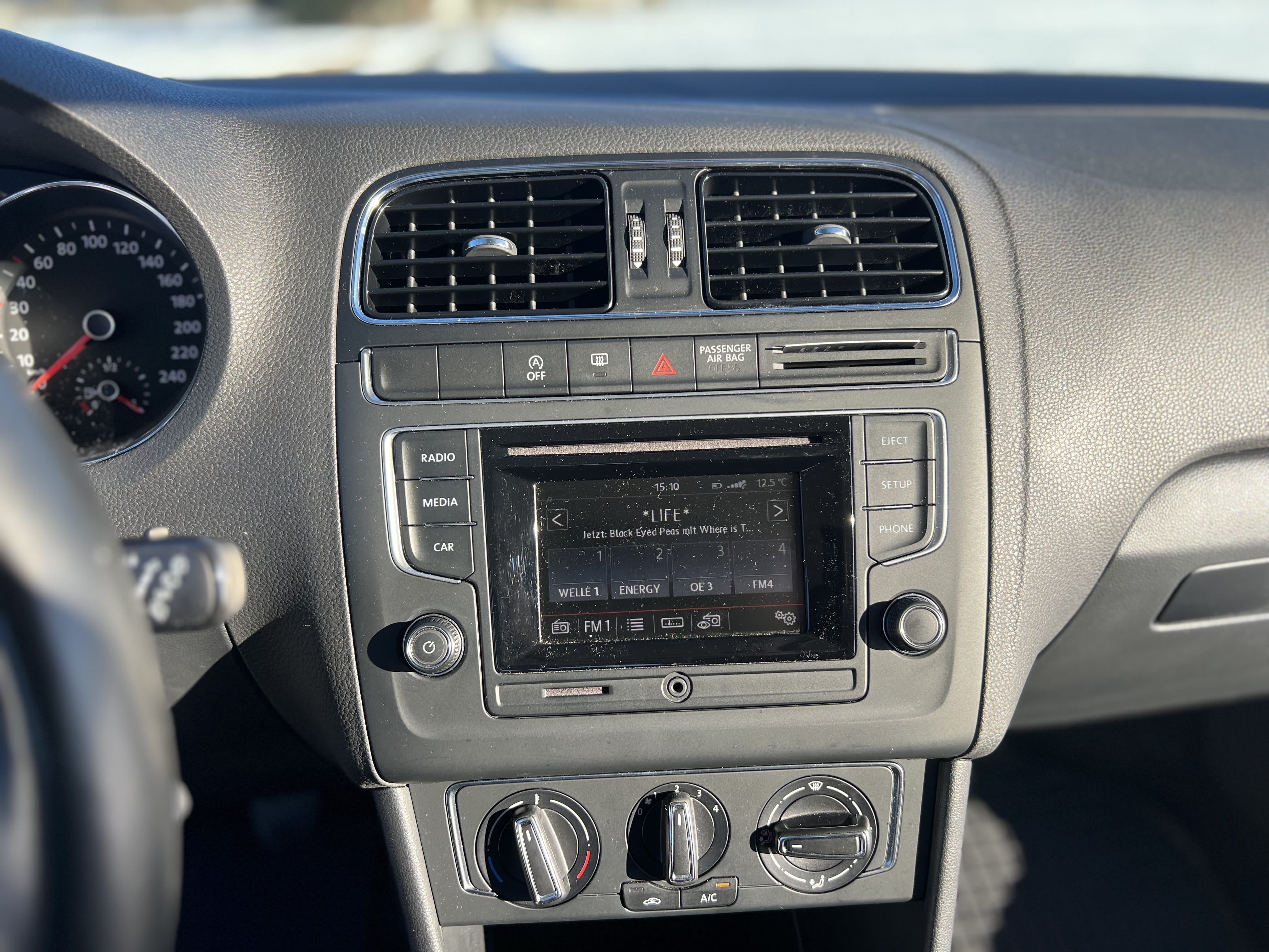 Volkswagen Polo R-Line 1.0 MPI