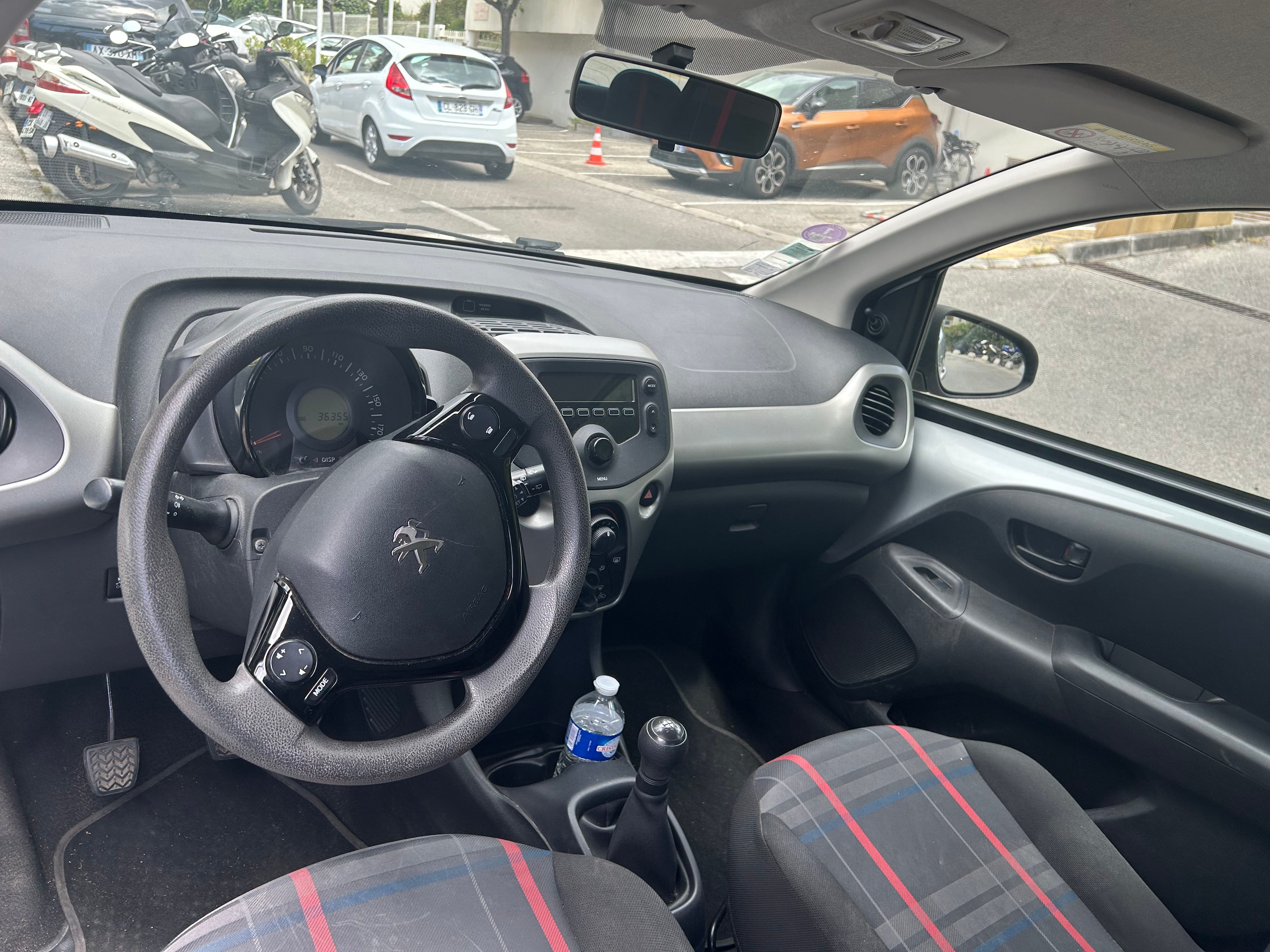 Peugeot 108 avec Audio Bluetooth
