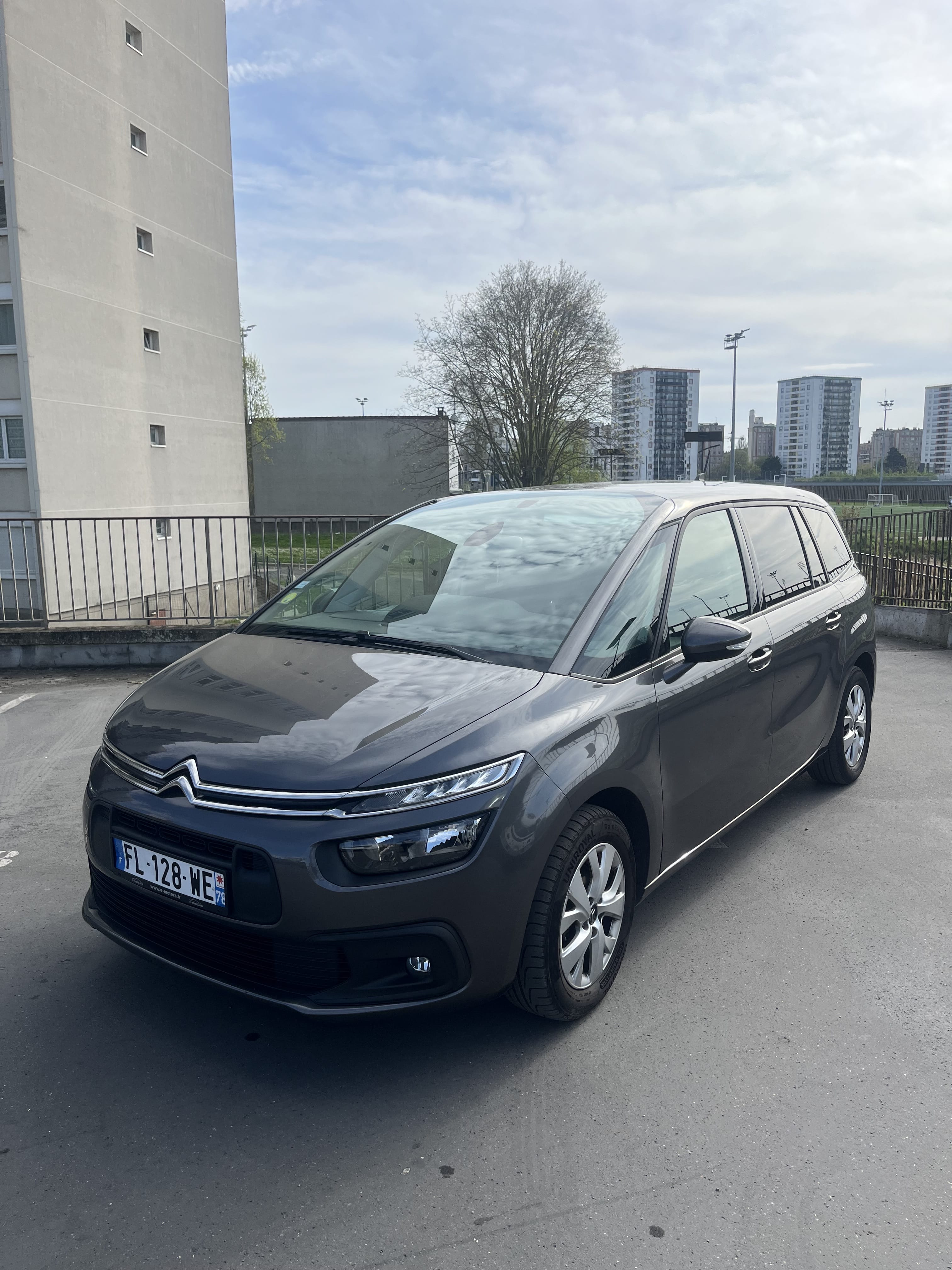 Citroen C4 Grand Spacetourer, 2019, Diesel, automatique, 7 places
