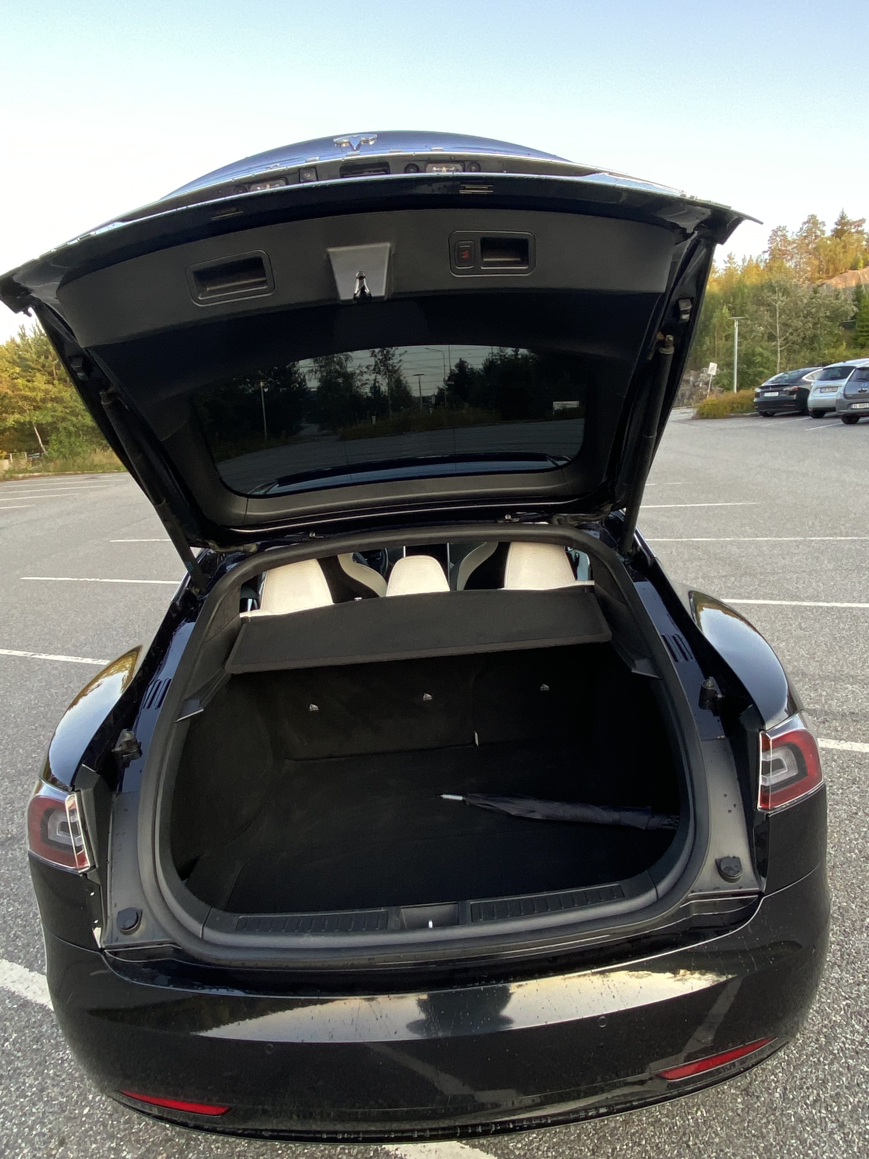 Tesla Model S med Firehjulstrekk